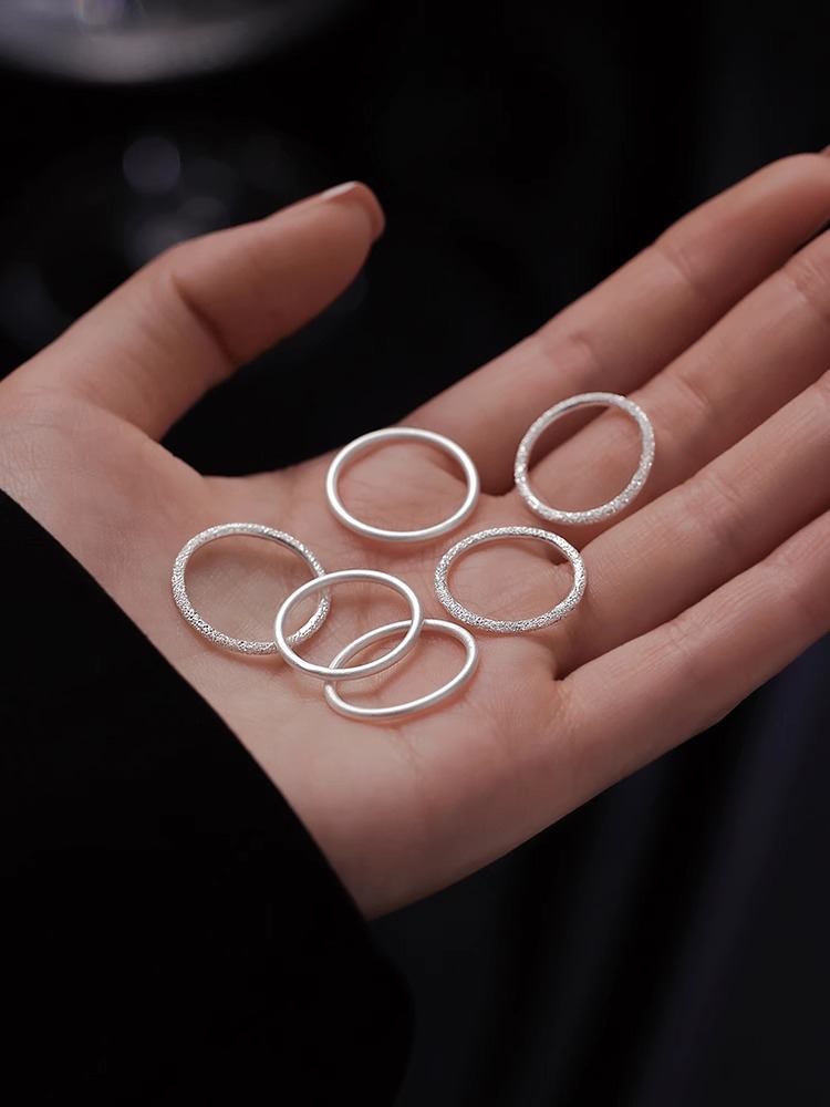 足银戒指 999纯银素圈戒指男女闭口戒小众轻奢情侣食指戒尾戒