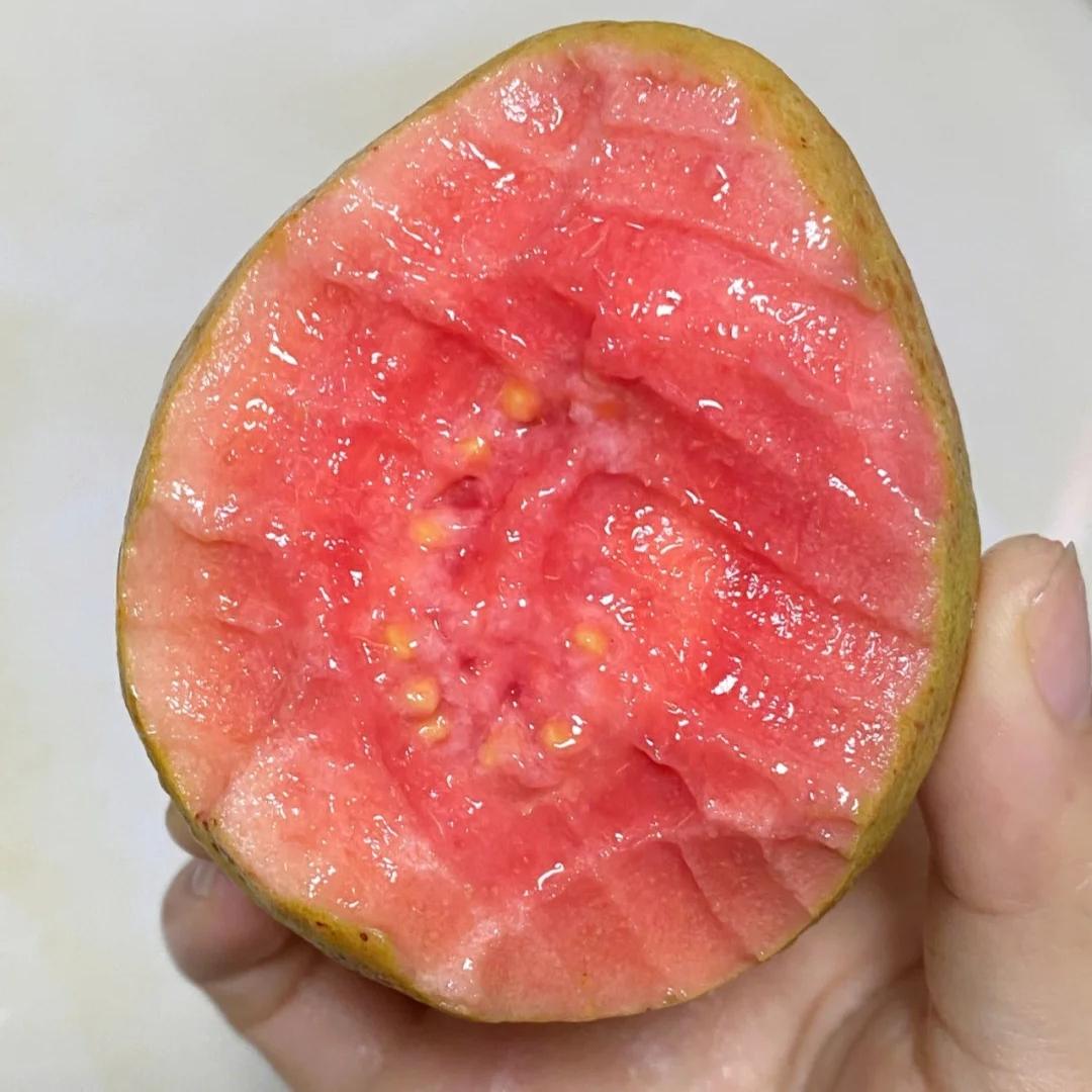 正宗草莓奶油软芭乐网红水果口感软糯西瓜红果园当天采摘产地直发