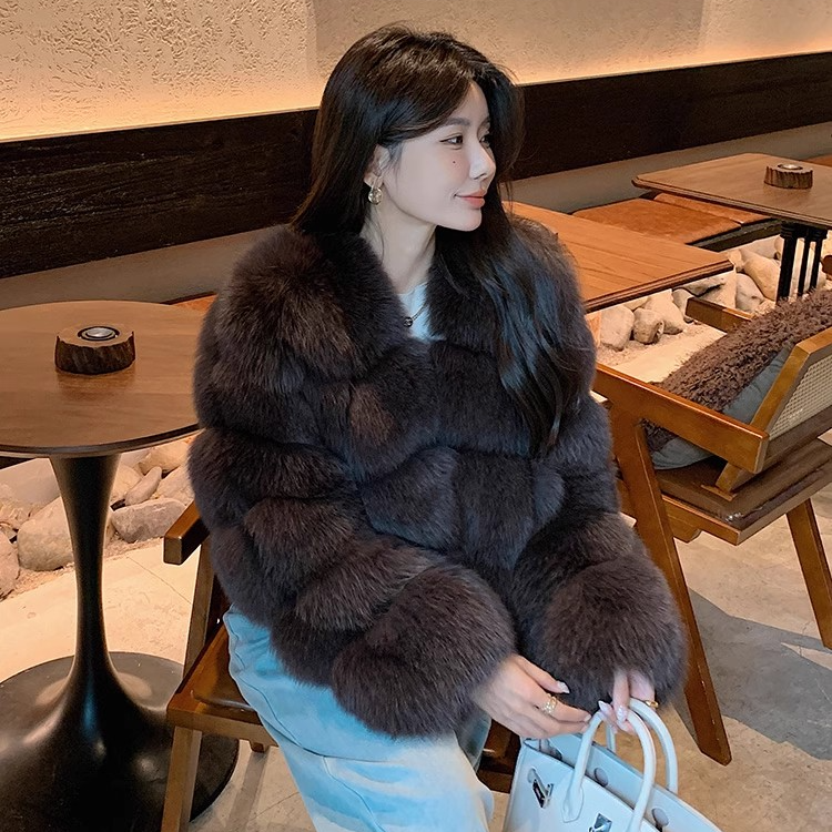 进口整皮狐狸毛皮草外套女短款洋气保暖高级感2024冬季新款23104