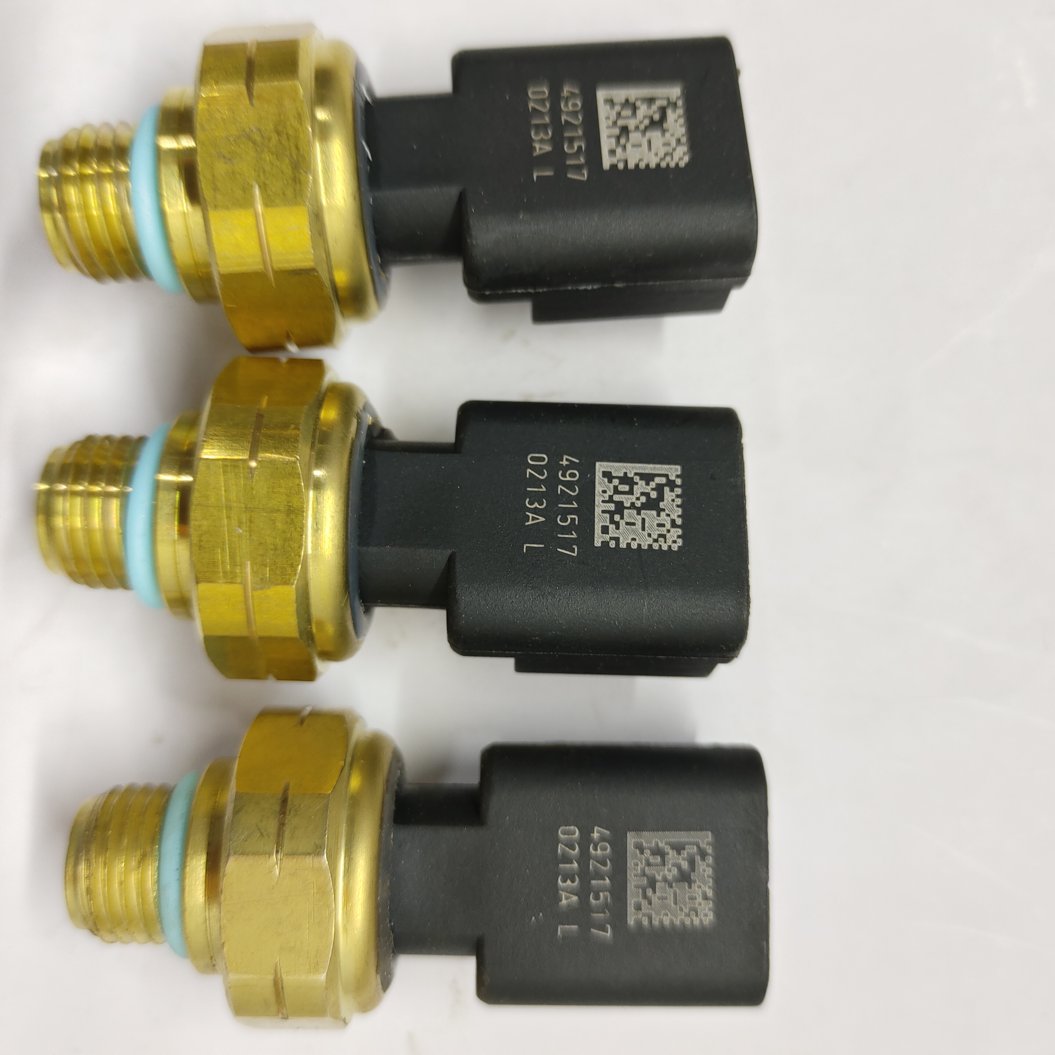 康明斯发动机压力传感器