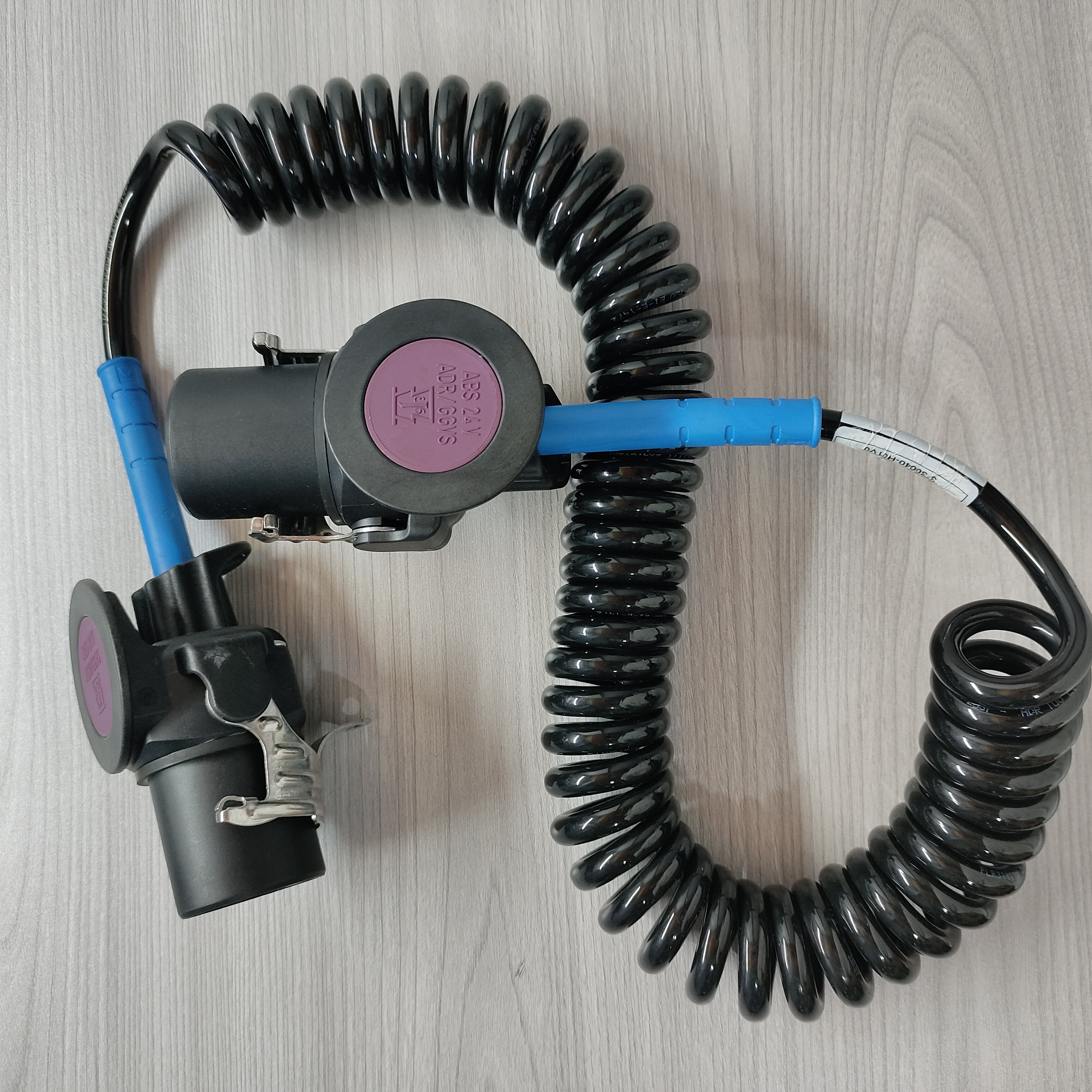 东风天龙KL.KX.国五国六通用款原厂挂车ABS链接线