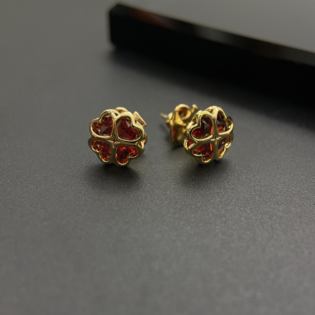 铜合金耳饰 《货号1599》B心形金属四叶草耳钉