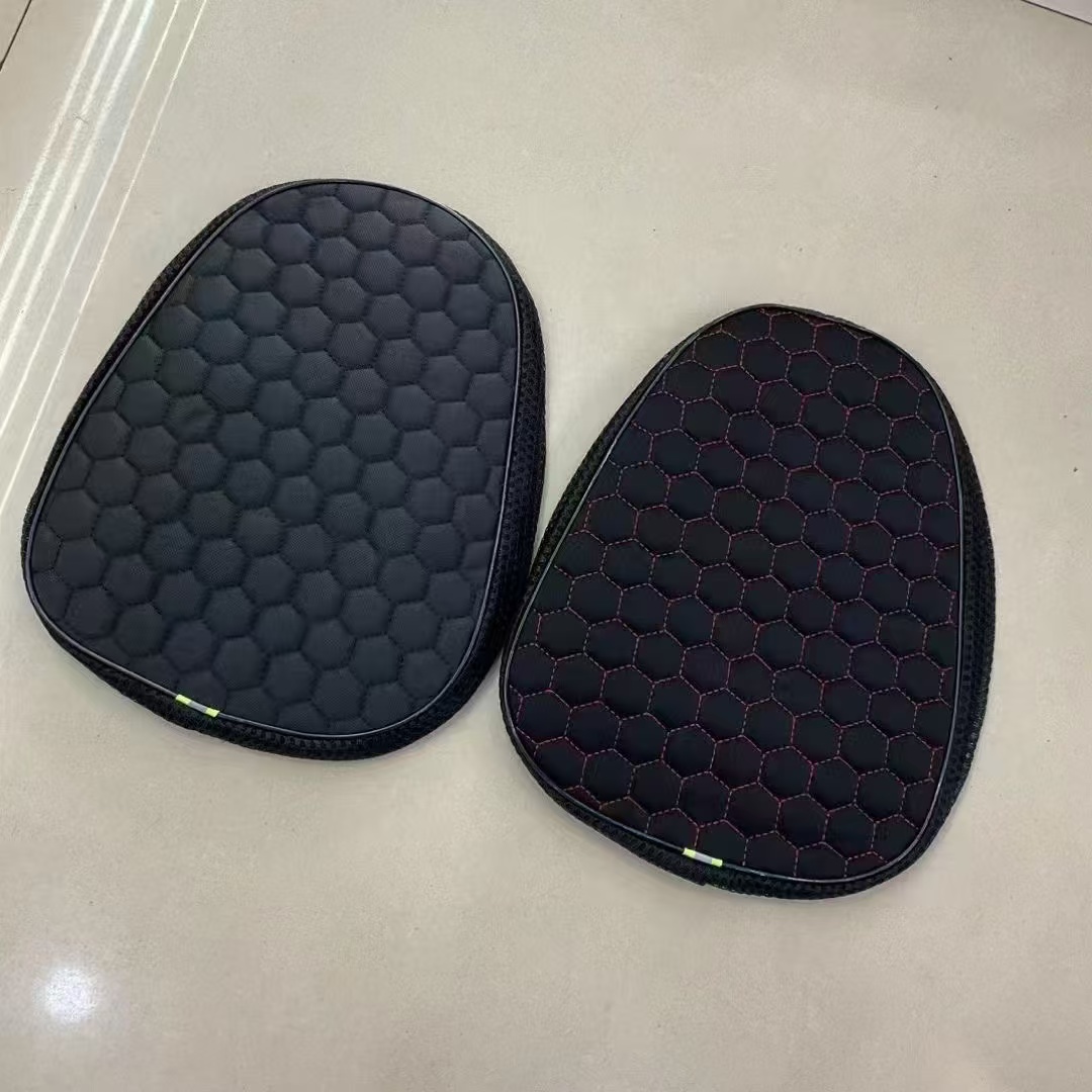 电动车冬季加棉坐垫