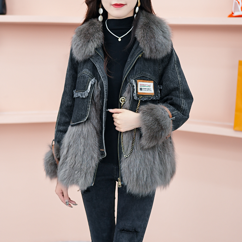 106#冬季新款时尚保暖女士外套拼接毛毛袖口牛仔羽绒服