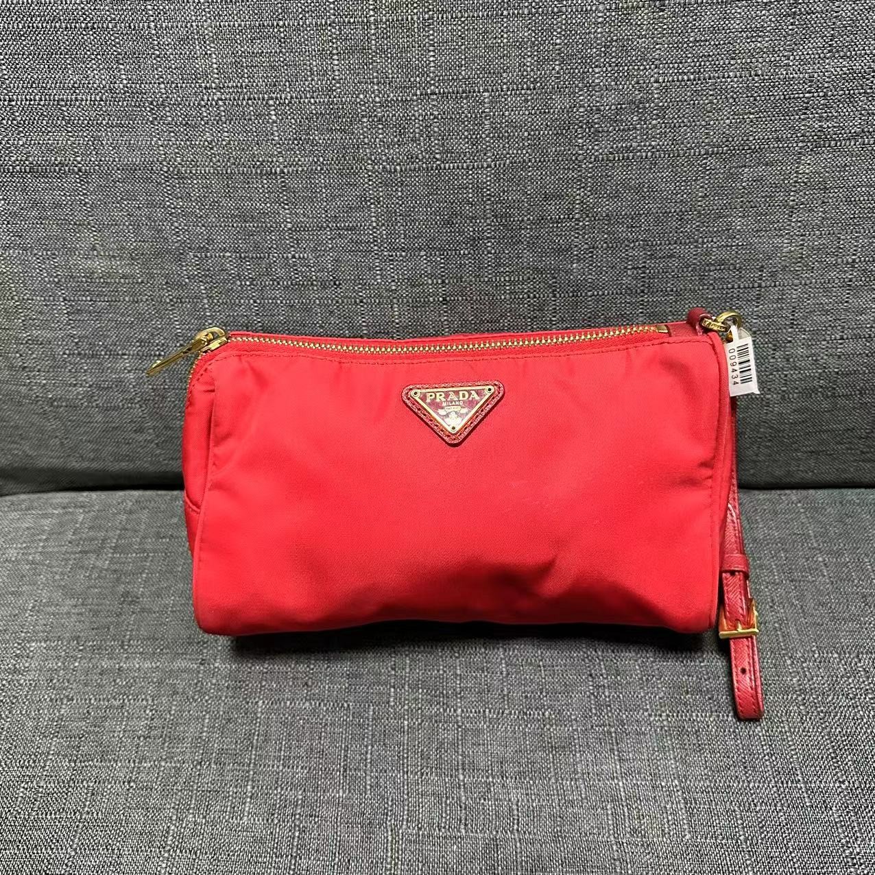 95新 Prada/普拉达 乱乱子中古/女士/手拿包/43202