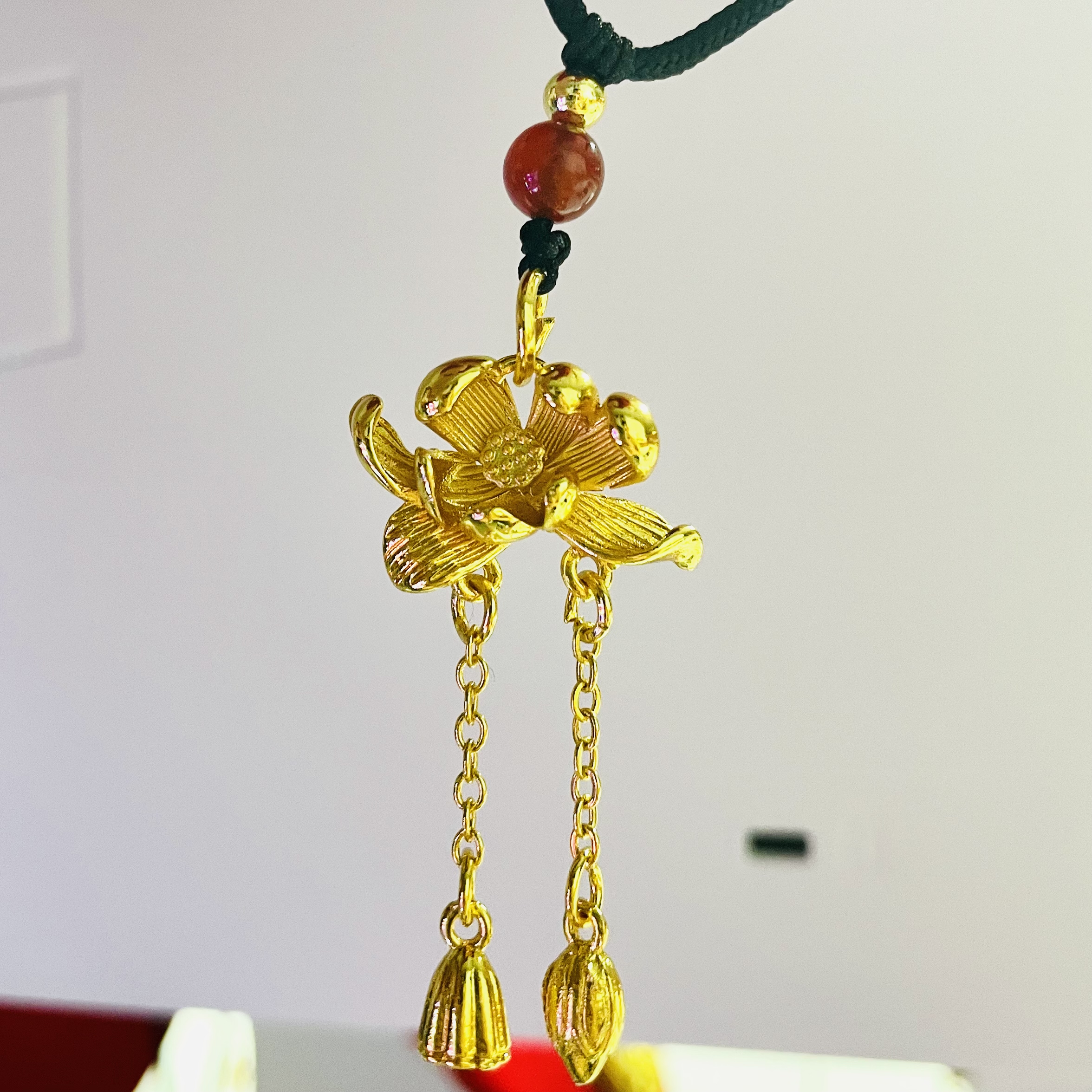 【陈总专属】999足金金珠镶嵌玉髓莲蓬吊坠