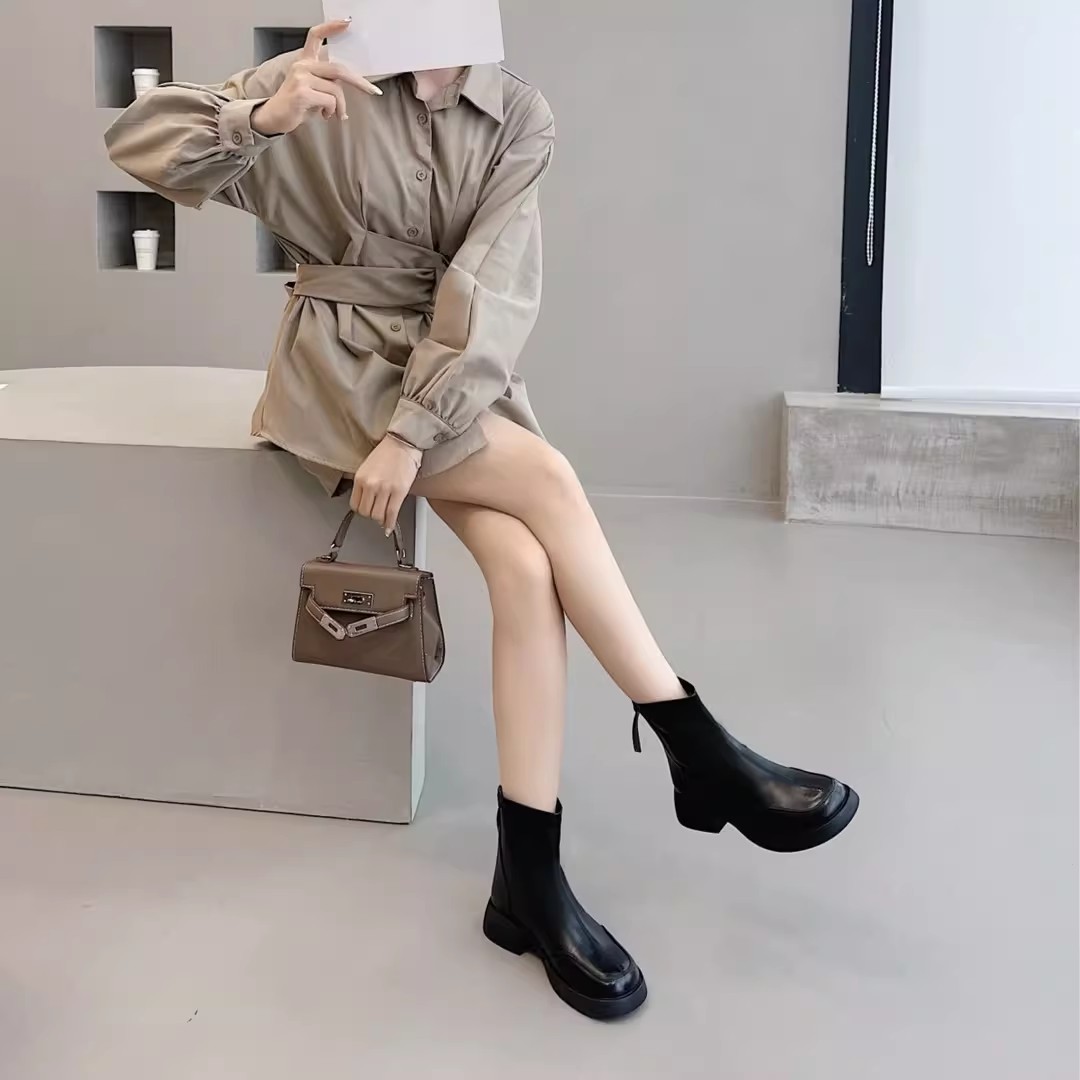 韩版英伦风马丁靴女秋冬季加绒2短靴百搭厚底切尔西弹力瘦瘦靴