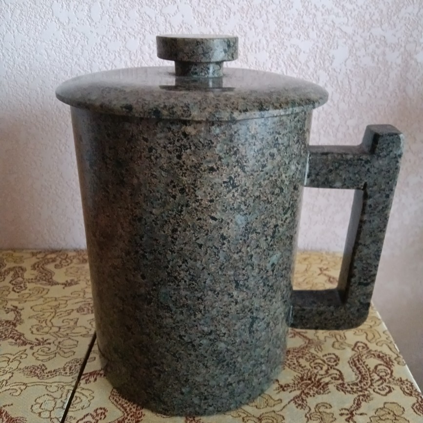 中华麦饭石大容量凉水杯带盖矿化水杯