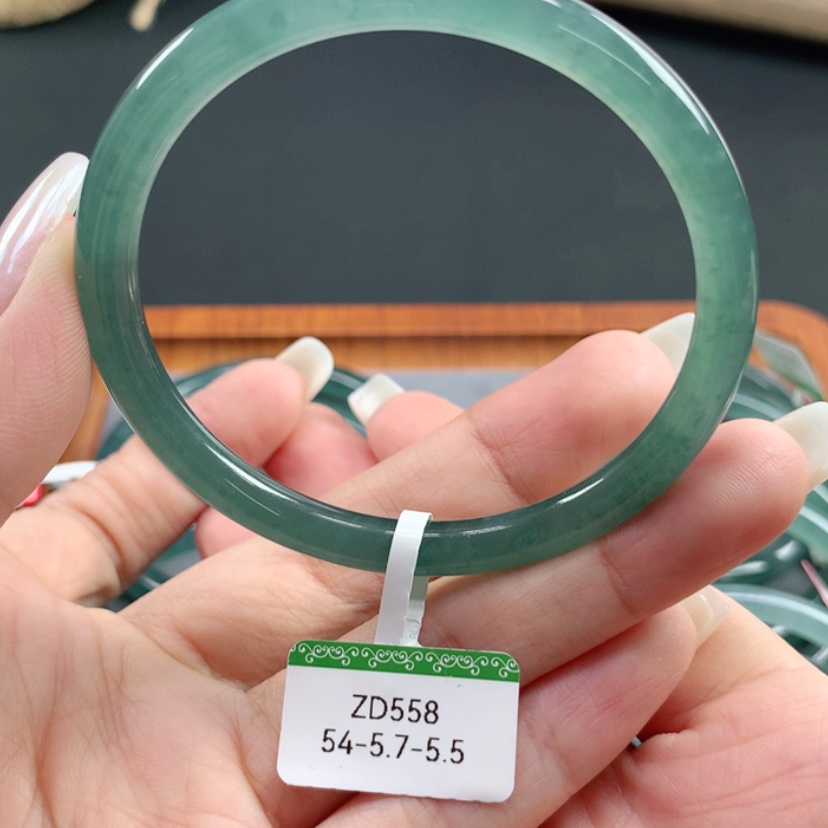 【闪购商品】翡翠手镯未镶嵌