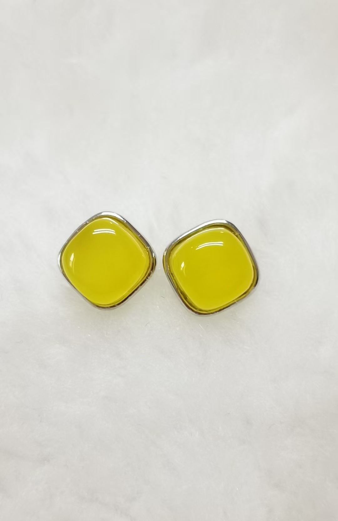 蜜蜡耳钉 鸡油黄蜜蜡 俄料原矿 蜜蜡耳饰 天然蜜蜡镶嵌百搭简约