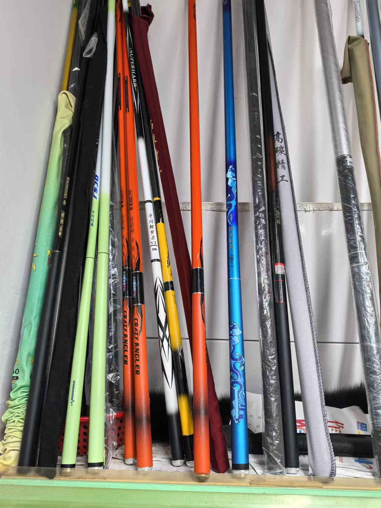 5诚信微瑕库存台钓竿