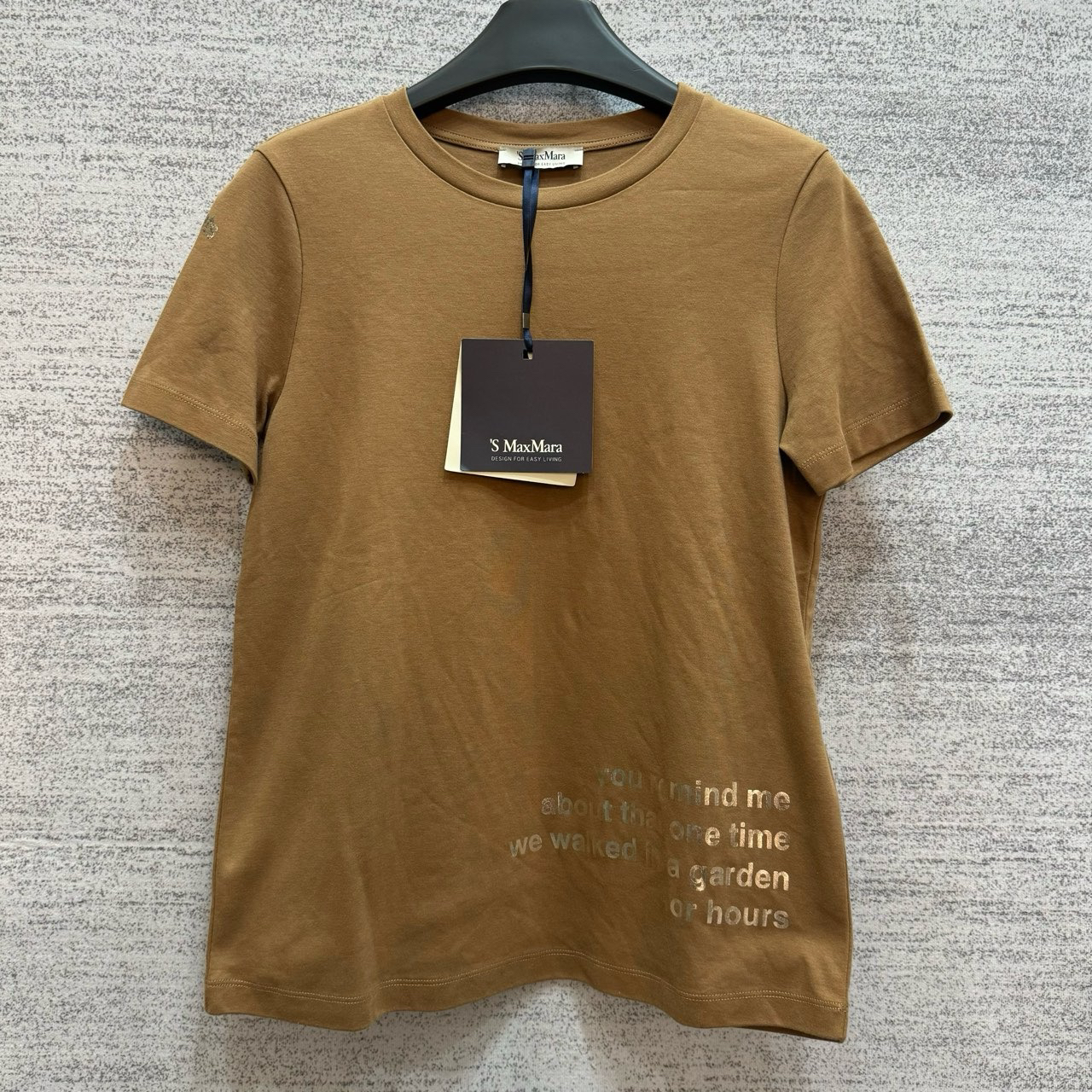 Maxmara 字母印花圆领套头短袖T恤/尺码S/未使用品带吊牌