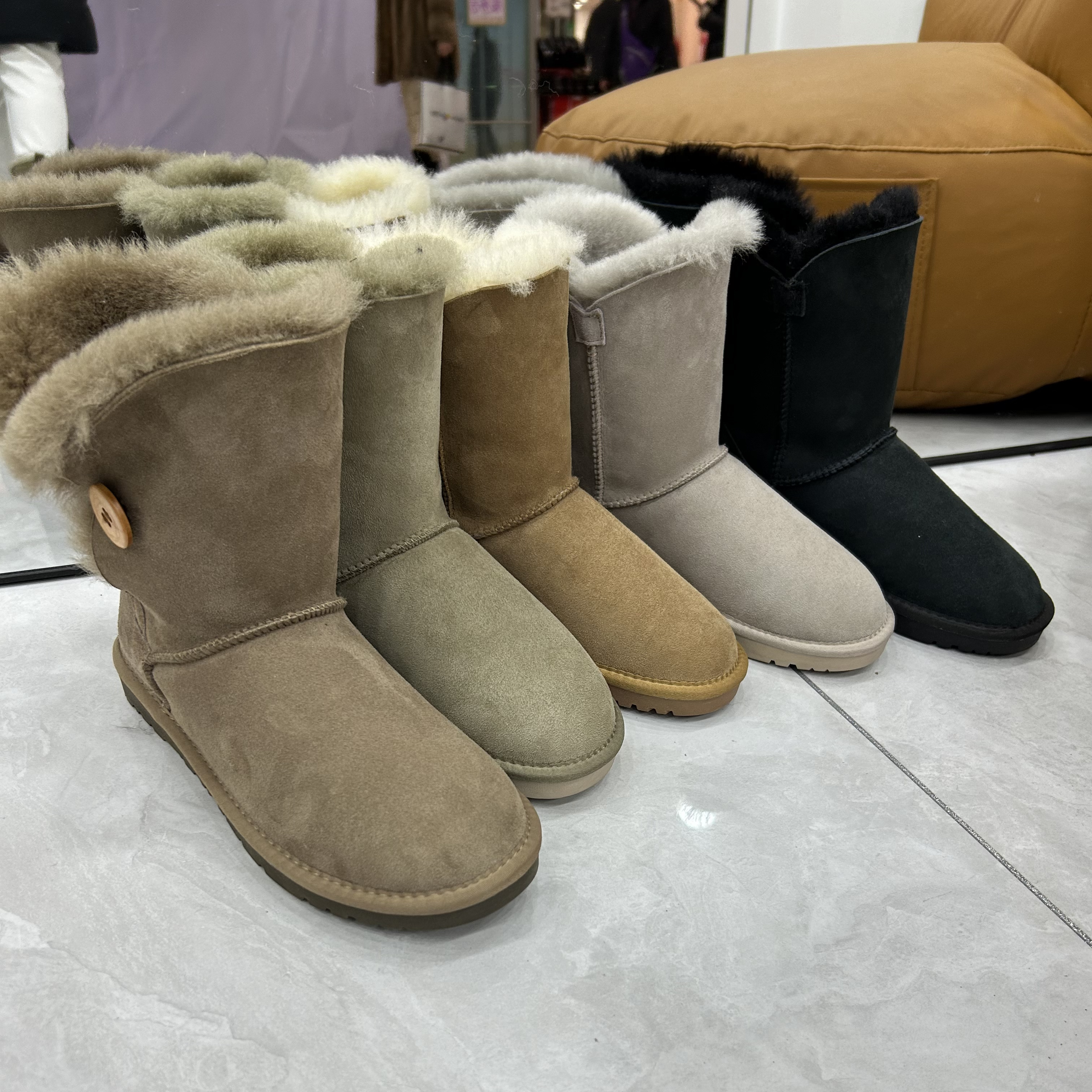 5803（女款）时尚加高休闲雪地靴