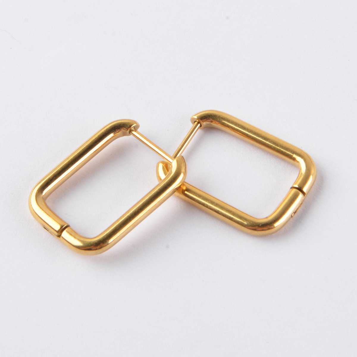 钛钢耳饰 圆线长方型耳扣女显瘦长脸个性耳圈耳环百搭气质耳饰