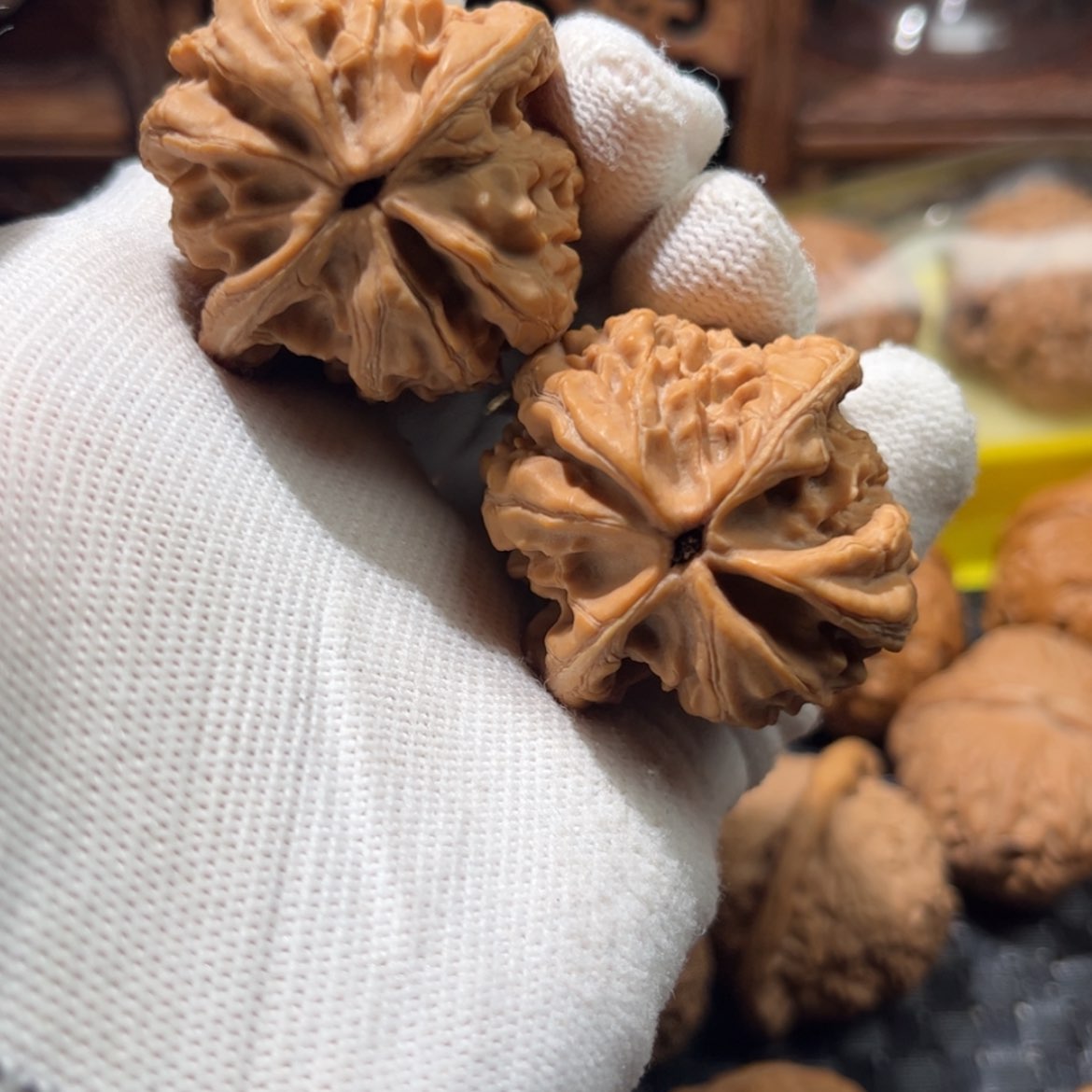 【闪购商品】文玩核桃吊坠几***。