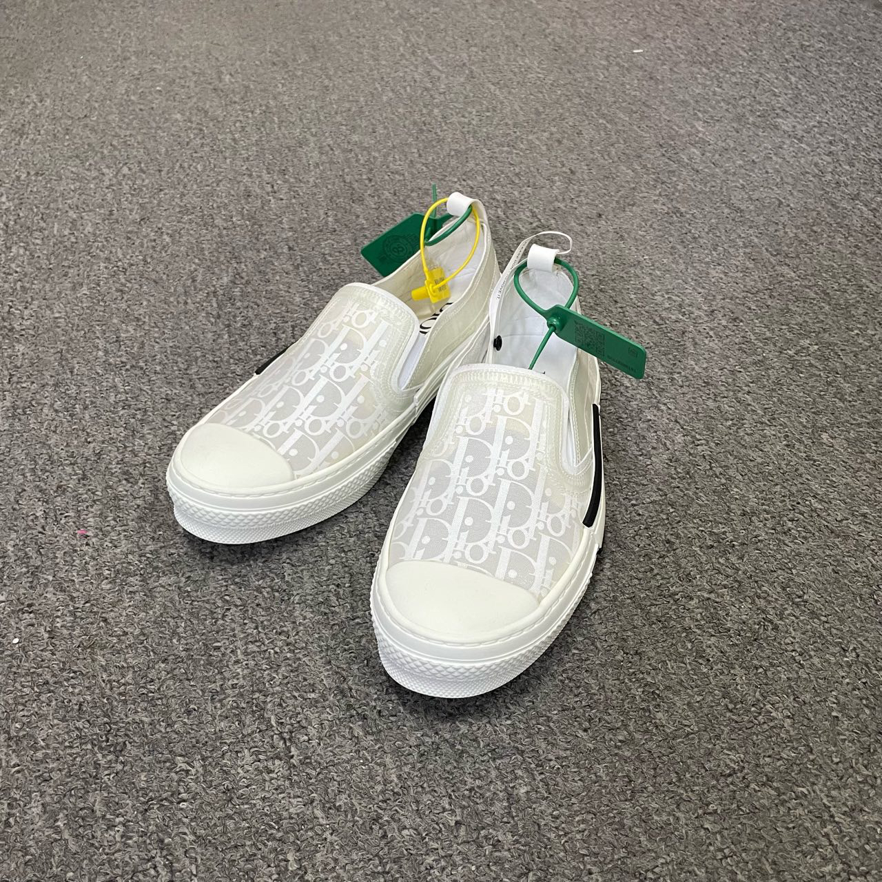 Dior 迪奥 B23 白色老花一脚蹬 42码/98新/公价6300/无配件 ki30