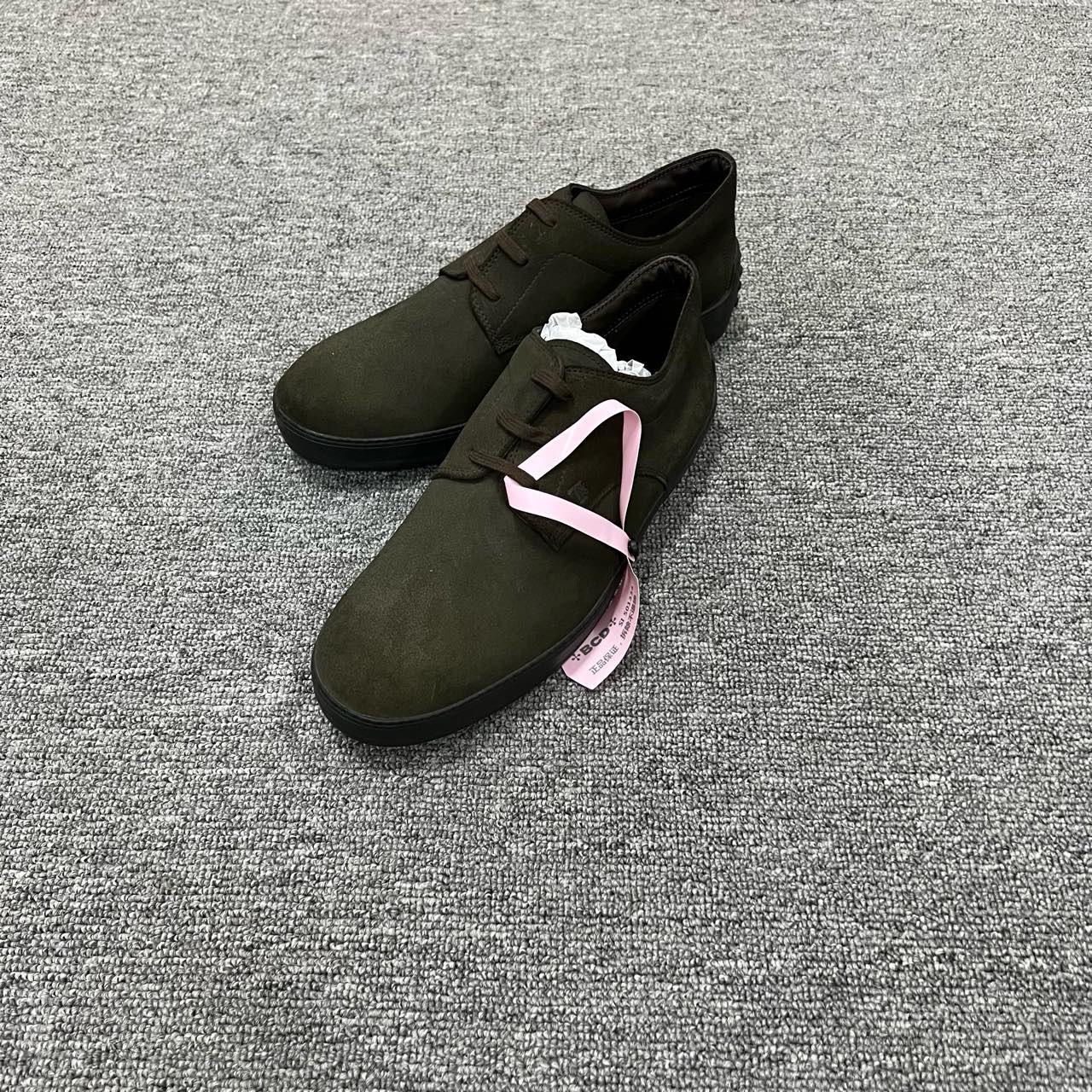 TODS 托德斯 麂皮军绿板鞋 41.5码/99新/公价5500/无配件 si5013