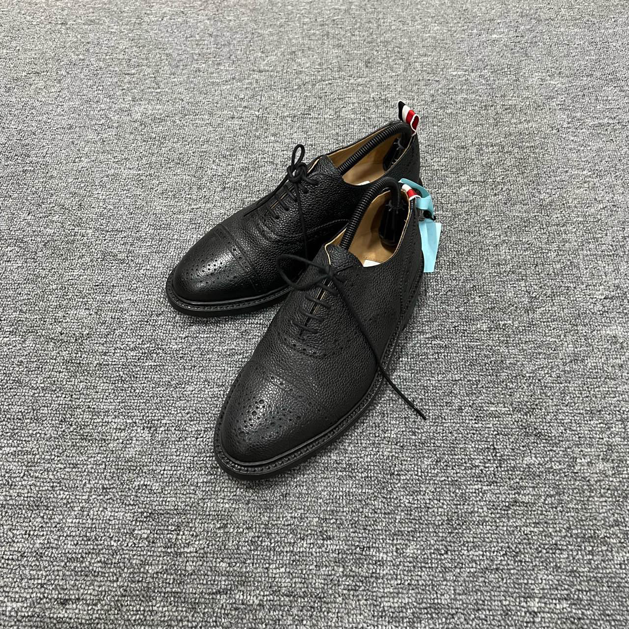 Thom Browne TB 荔枝皮黑色皮鞋 41码/98新/公价12000/无配件 f