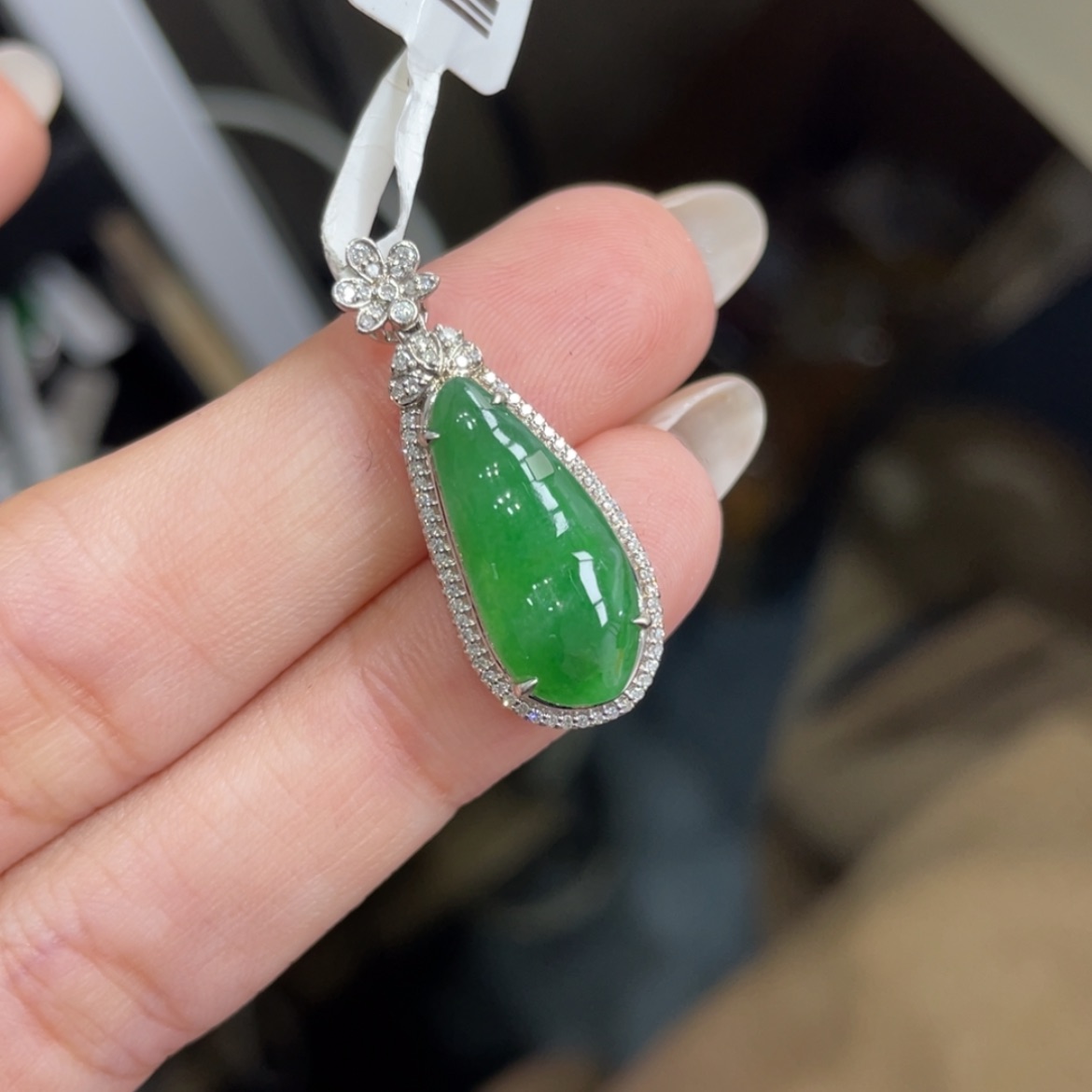 【闪购商品】翡翠颈饰18K金镶嵌