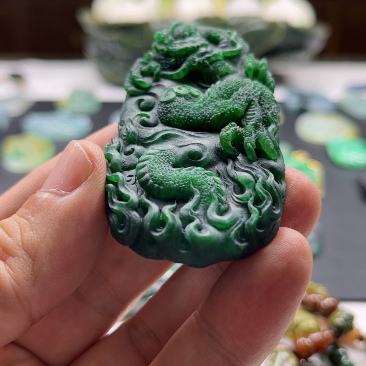 【闪购商品】定制翡翠未镶嵌风***。