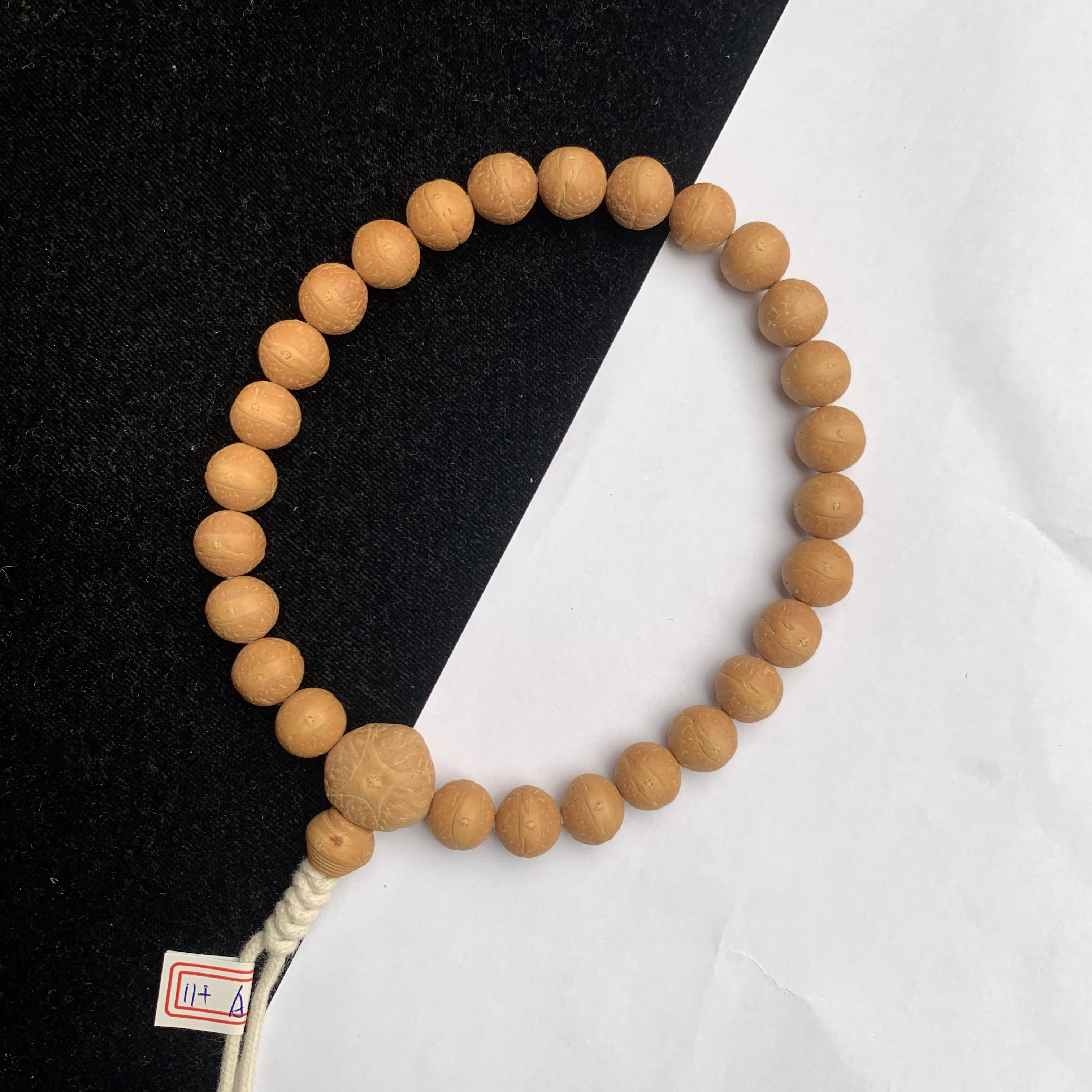 尼泊尔凤眼菩提手持11mm+左右原皮原色精挑精选