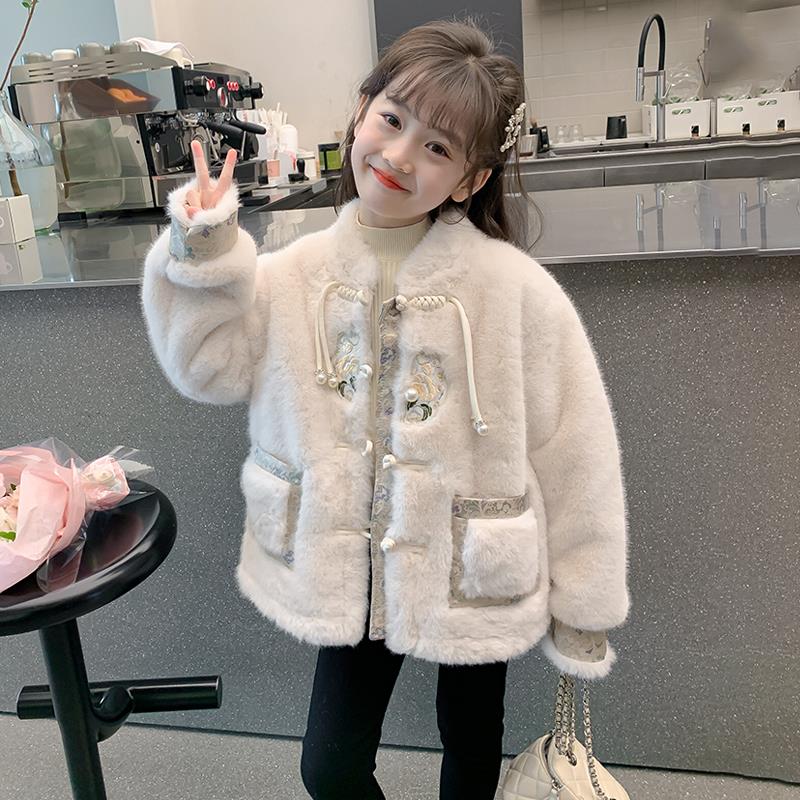 巴拉优选女童外套秋冬装2024新款洋气儿童冬季中国风毛毛衣女孩