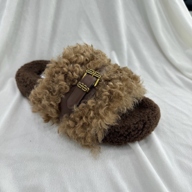 辣妈家1662毛毛拖百搭