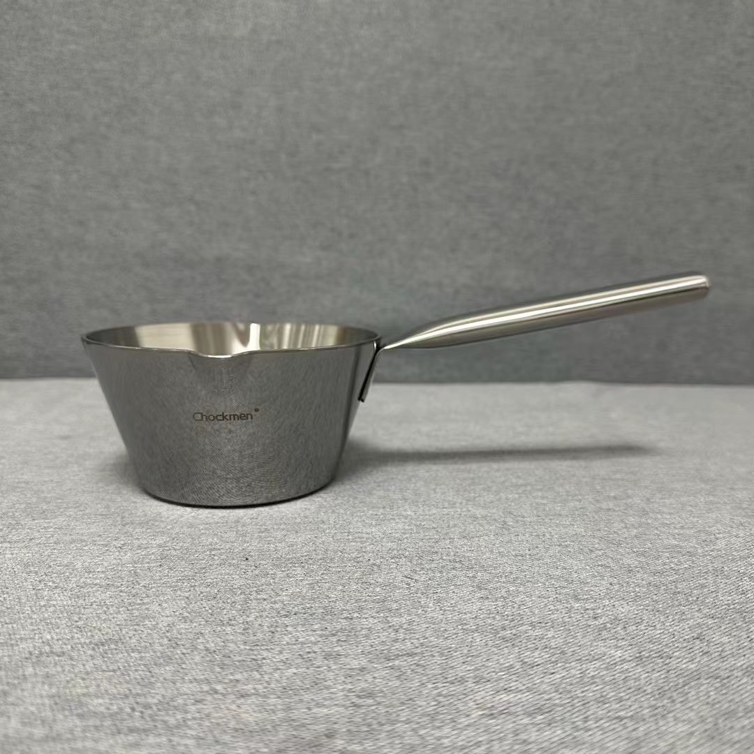 9-040 Chockmen单柄奶锅12.5*6.5CM  重约0.36KG 小火即可