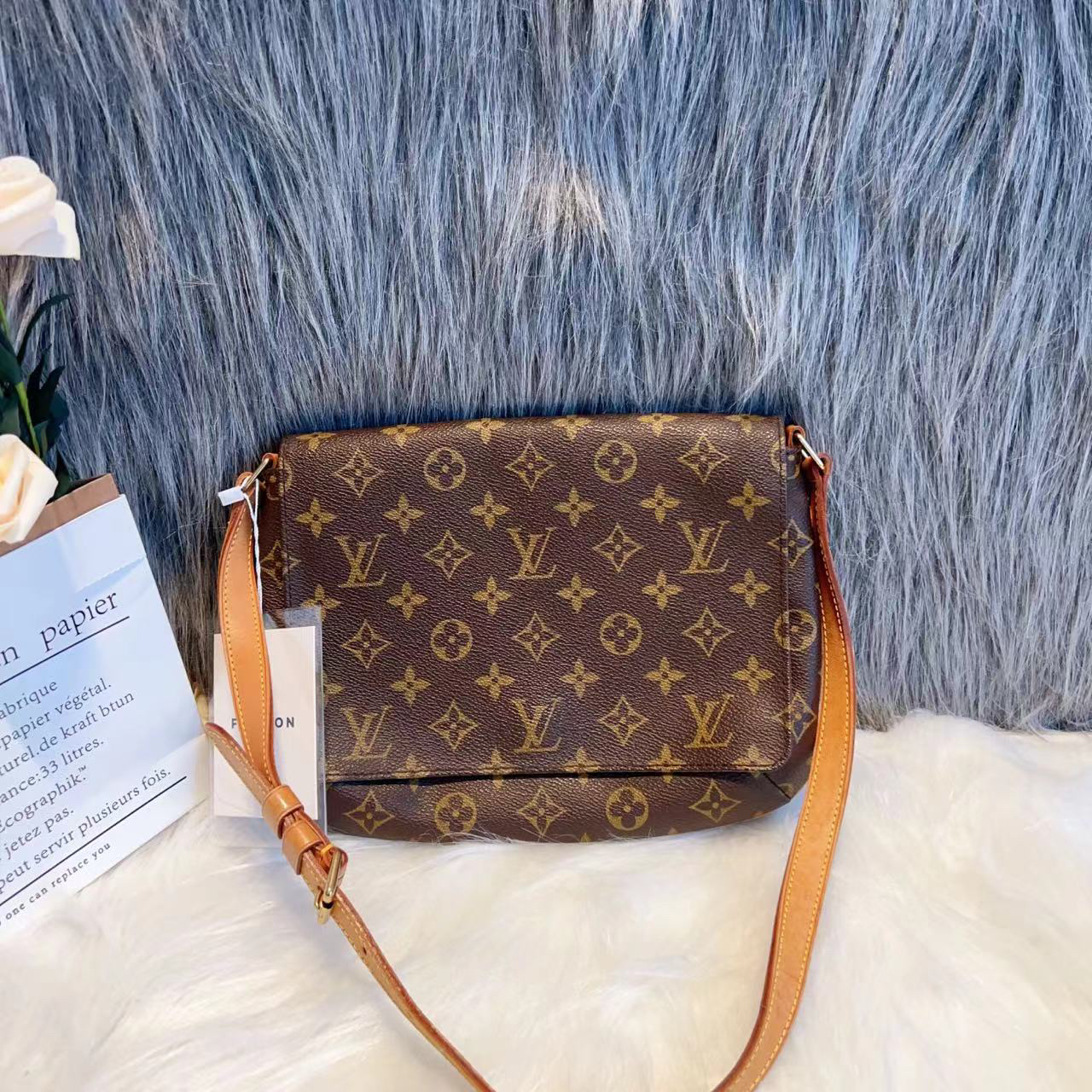 95新 LouisVuitton/路易威登 lv路易威登老花横版王菲包 K02404