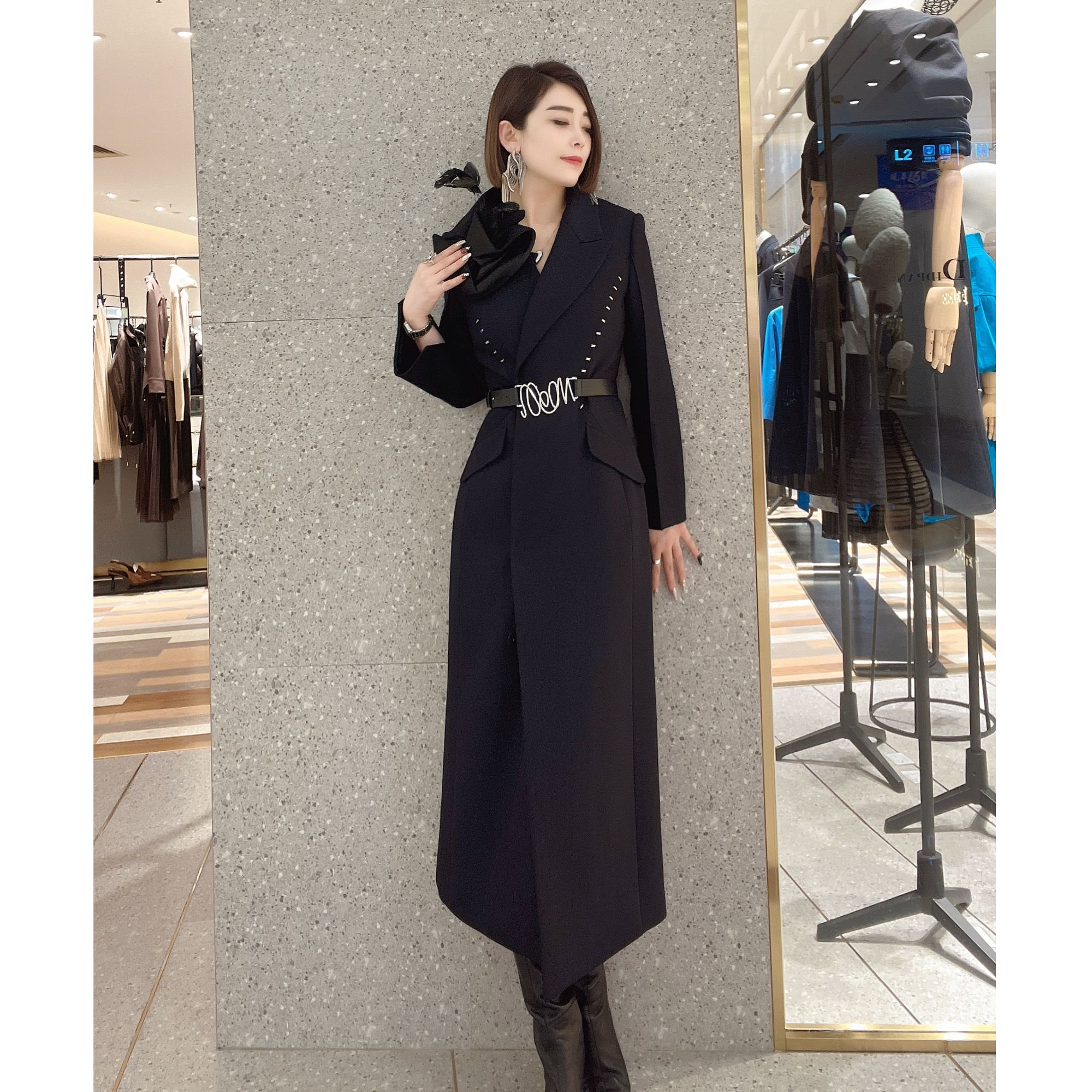 意大利设计师品牌潮牌女装2V4L94010