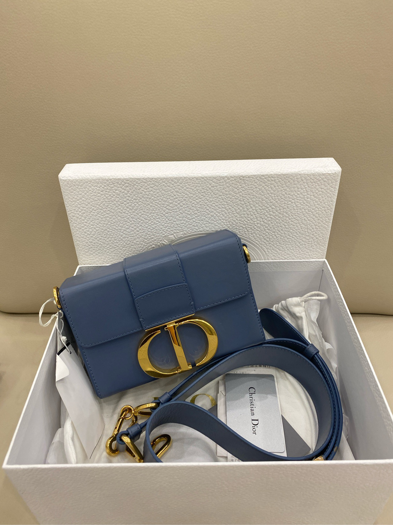 99新 DIOR/迪奥 Dior 蒙田 mini盒子包 普鲁士蓝金扣 嘎嘎新 