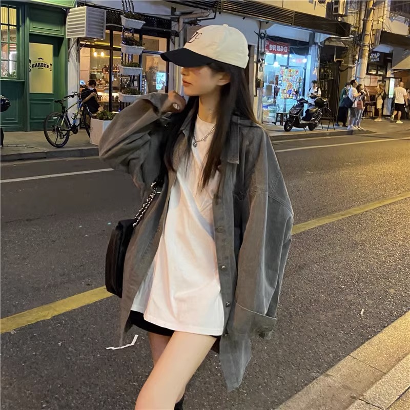 复古港味牛仔衬衫外套女早秋设计感小众宽松慵懒风休闲中长款衬衣