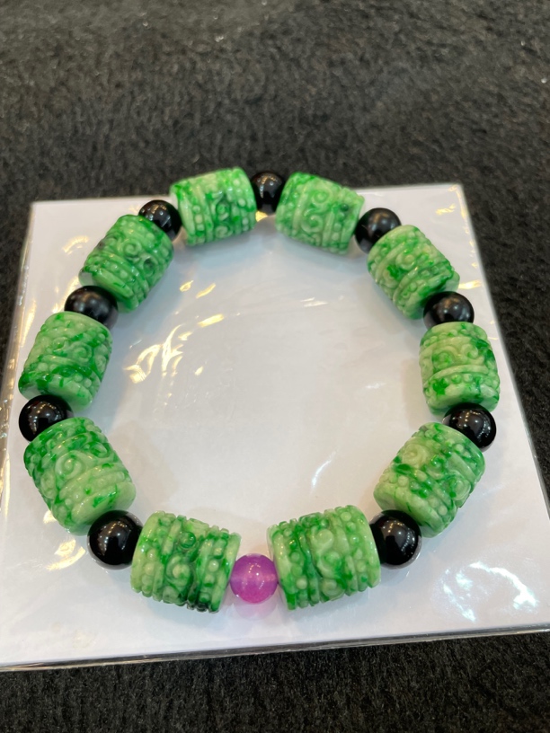 辣色花青雕花桶珠手串，中国风手链，绿色