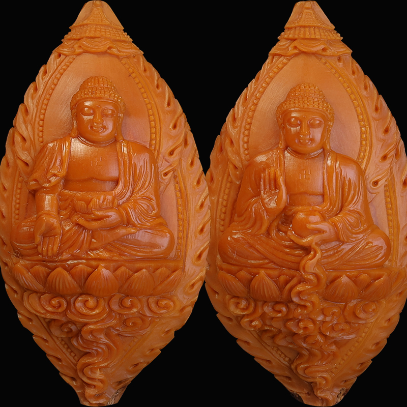 许忠英核雕三面佛舟山苏工名家纯手工精品大籽油核文玩雕刻挂件