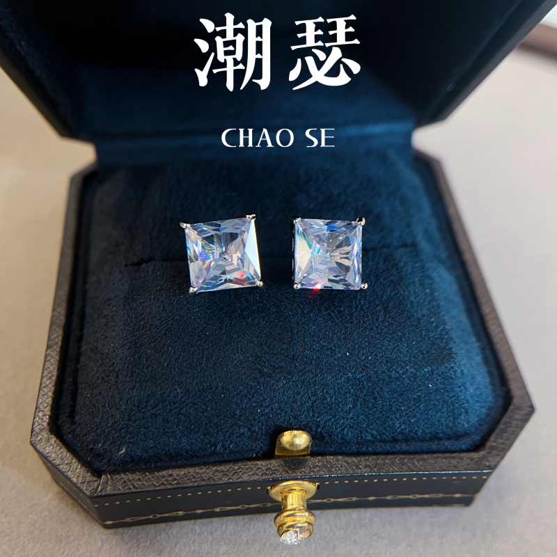 铜合金合成锆石耳饰 耳饰 轻奢气质简约百搭方糖设计耳钉-ZZ279