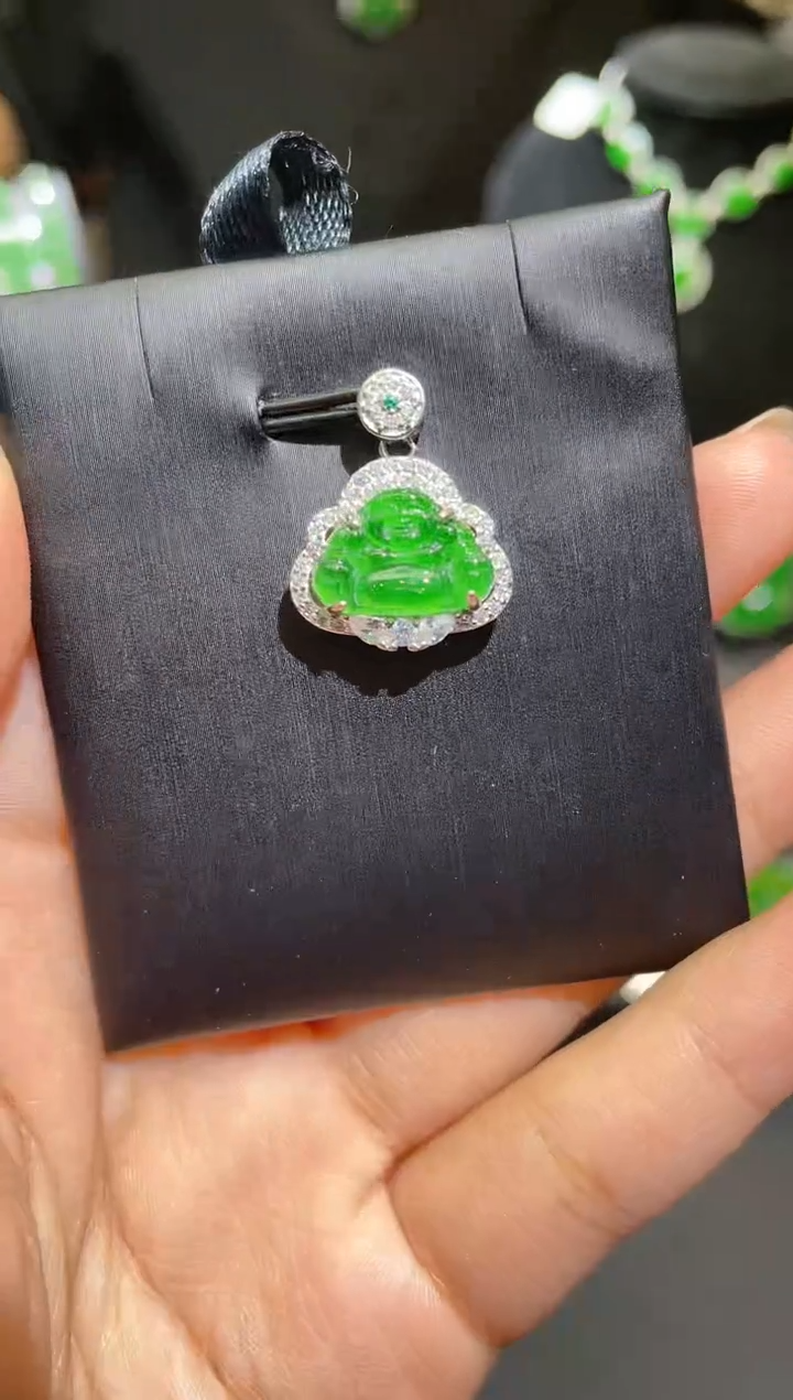 【闪购商品】翡翠吊坠银S925镶嵌A6