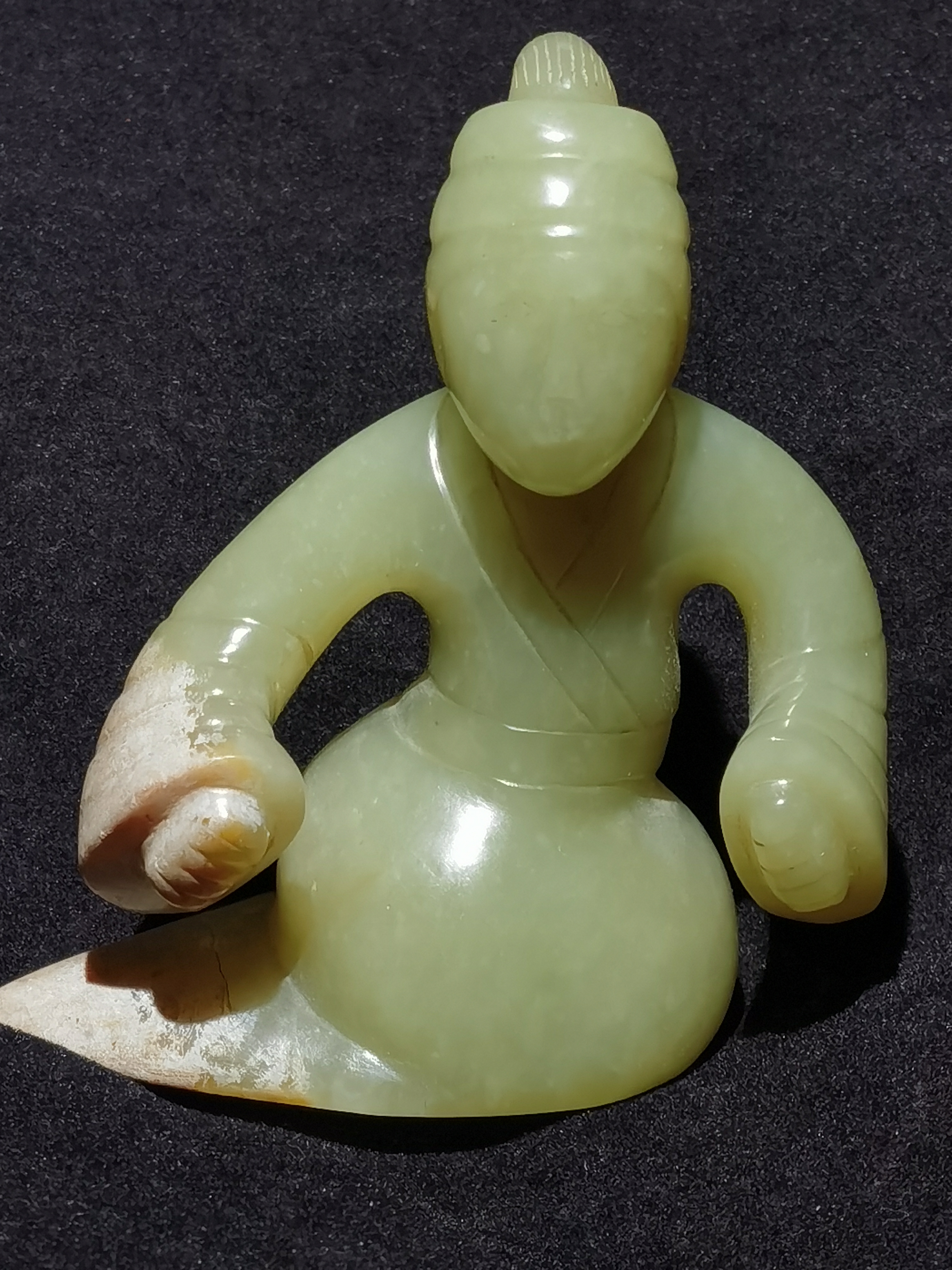 旧藏和田玉玉舞人