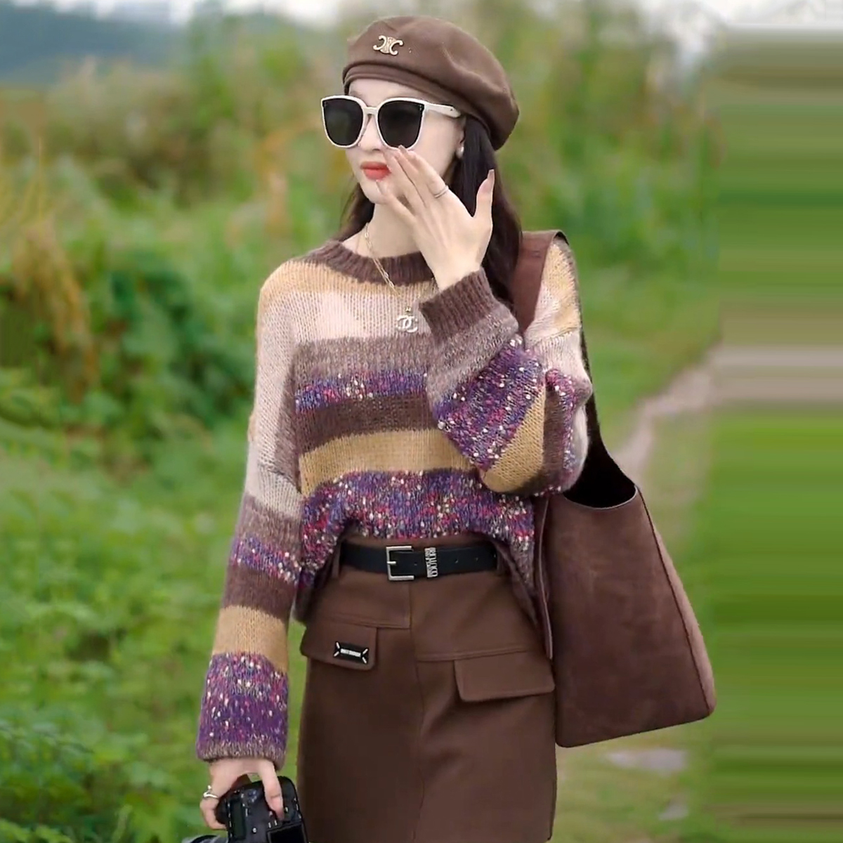 洋气减龄慵懒风彩虹条纹软糯套头毛衣女秋冬新款宽松针织长袖上衣