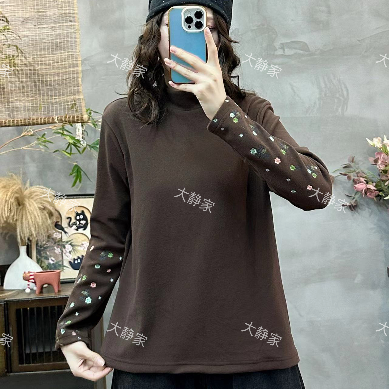 8858新款绣花澳绒打底衫（衣长61左右）