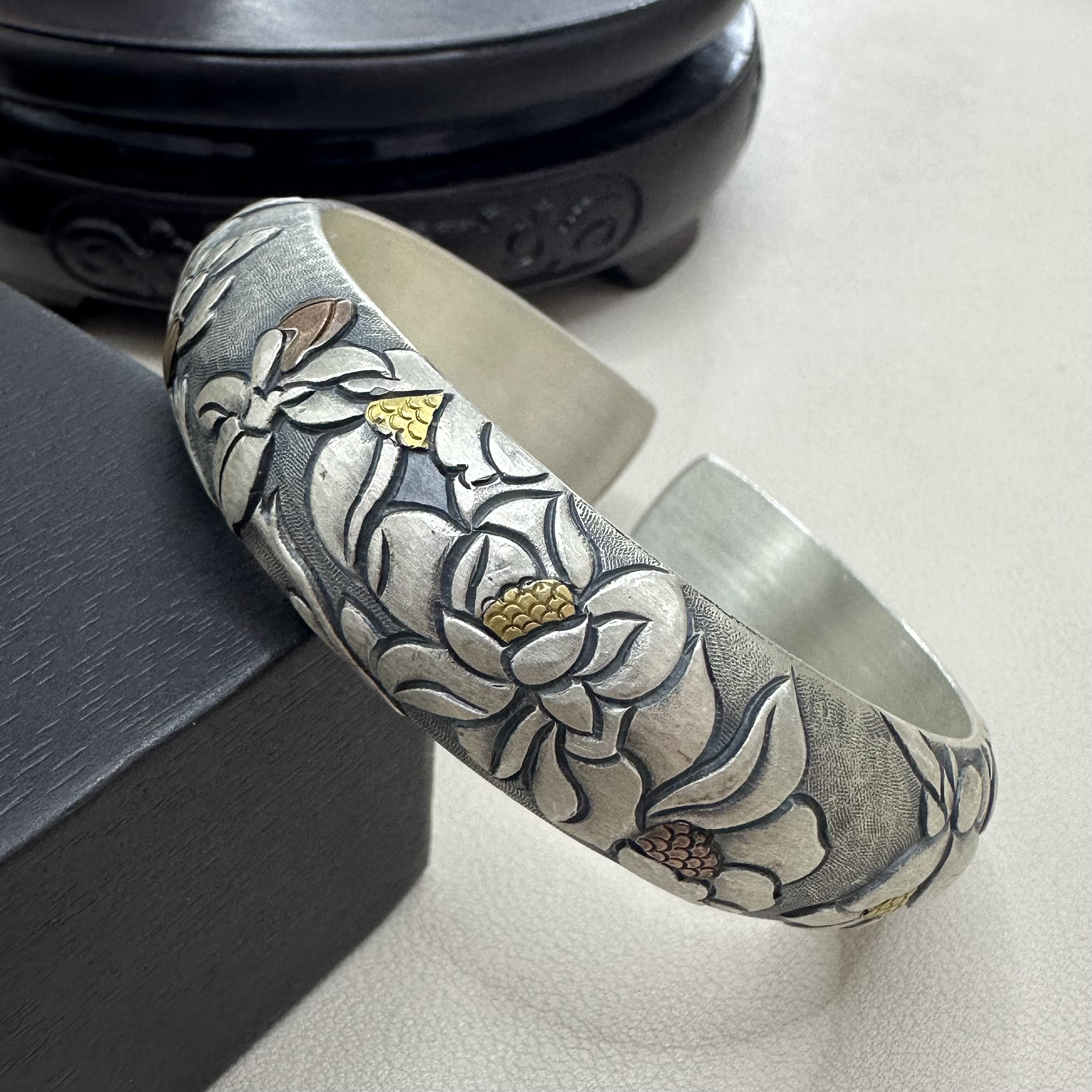 足银手镯 足银999(手工制作点金海棠花手镯)