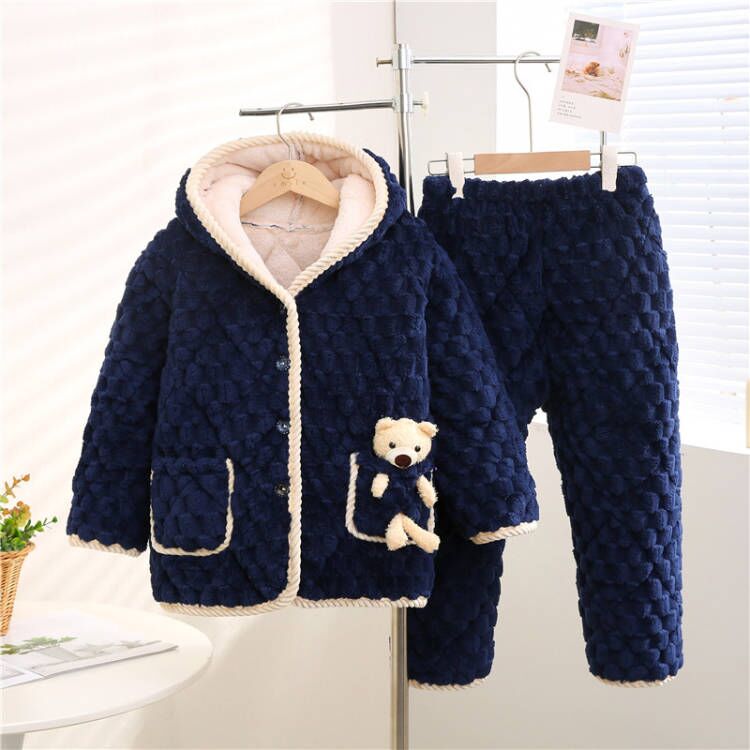 秋冬季儿童珊瑚绒睡衣女童加厚夹棉男童法兰绒宝宝小孩家居服套装