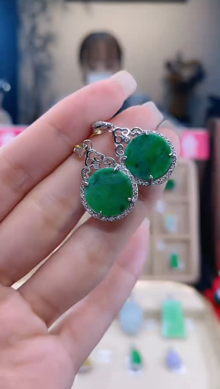 【闪购商品】翡翠颈饰银S925镶嵌无事牌多样性发货1件