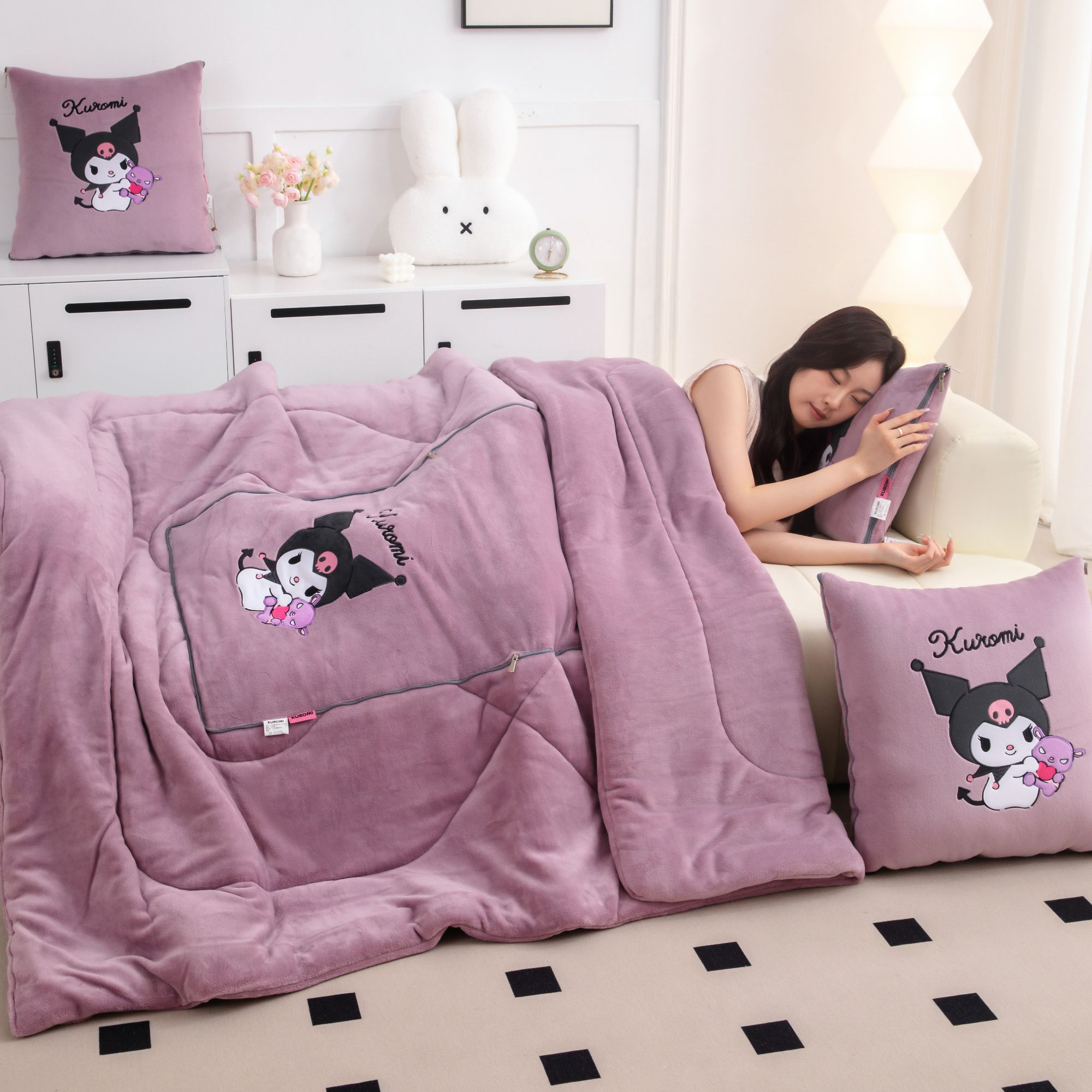 卡通牛奶绒抱枕被子二合一两用儿童冬款加绒加厚车载办公靠垫被子