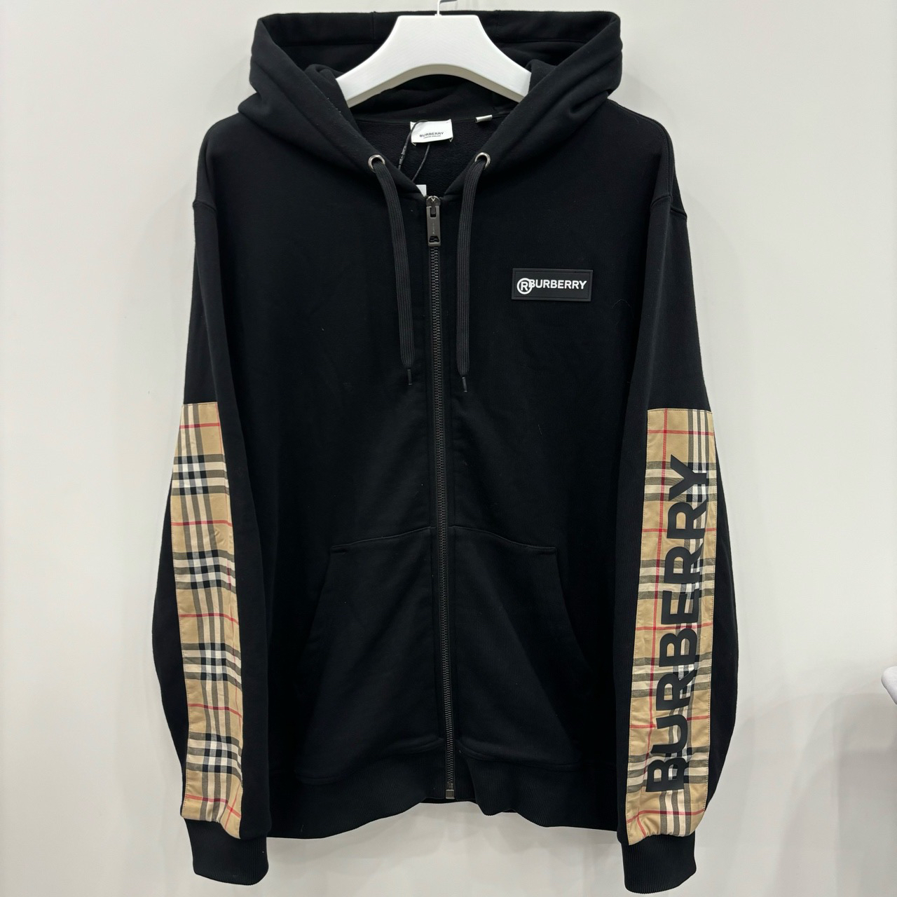 Burberry博柏利/经典格纹徽标棉质卫衣外套/尺码XL/99新/编号6380