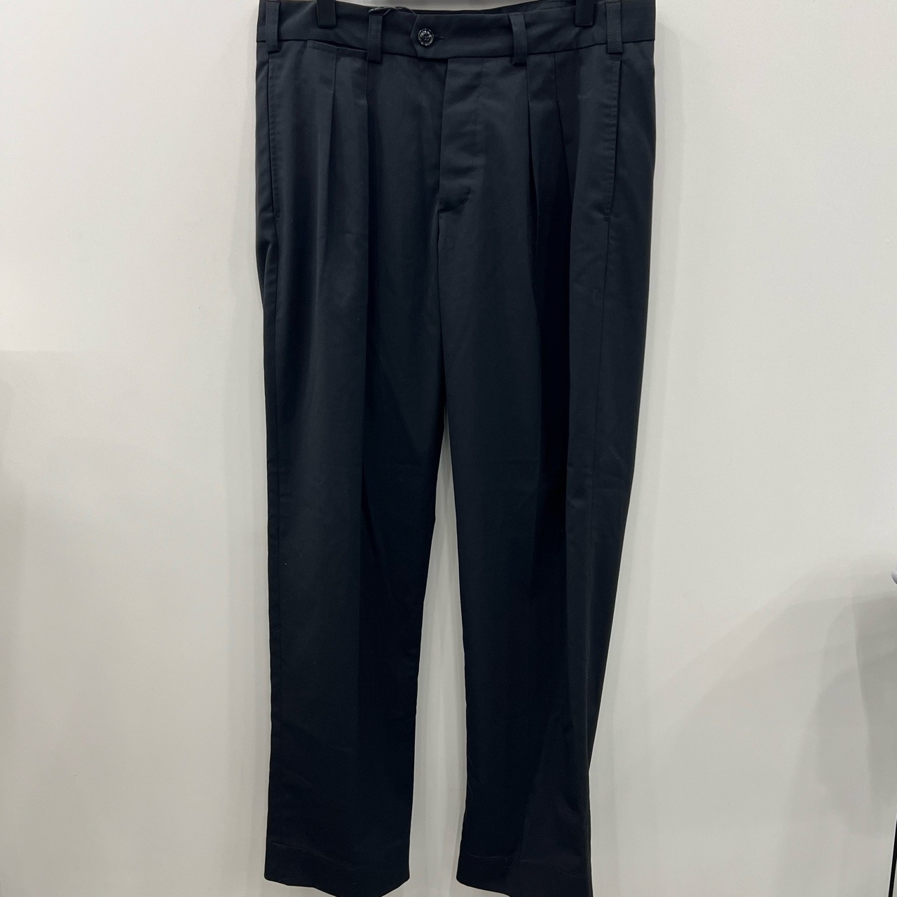 Moncler 盟可睐/纯色刺绣logo休闲西装裤/尺码48/99新/编号6434