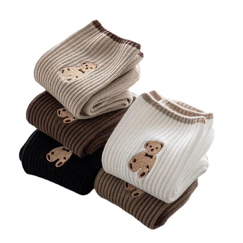 【超值5双包邮】小熊袜子颜色随机 由女装>牛仔裤商家补贴