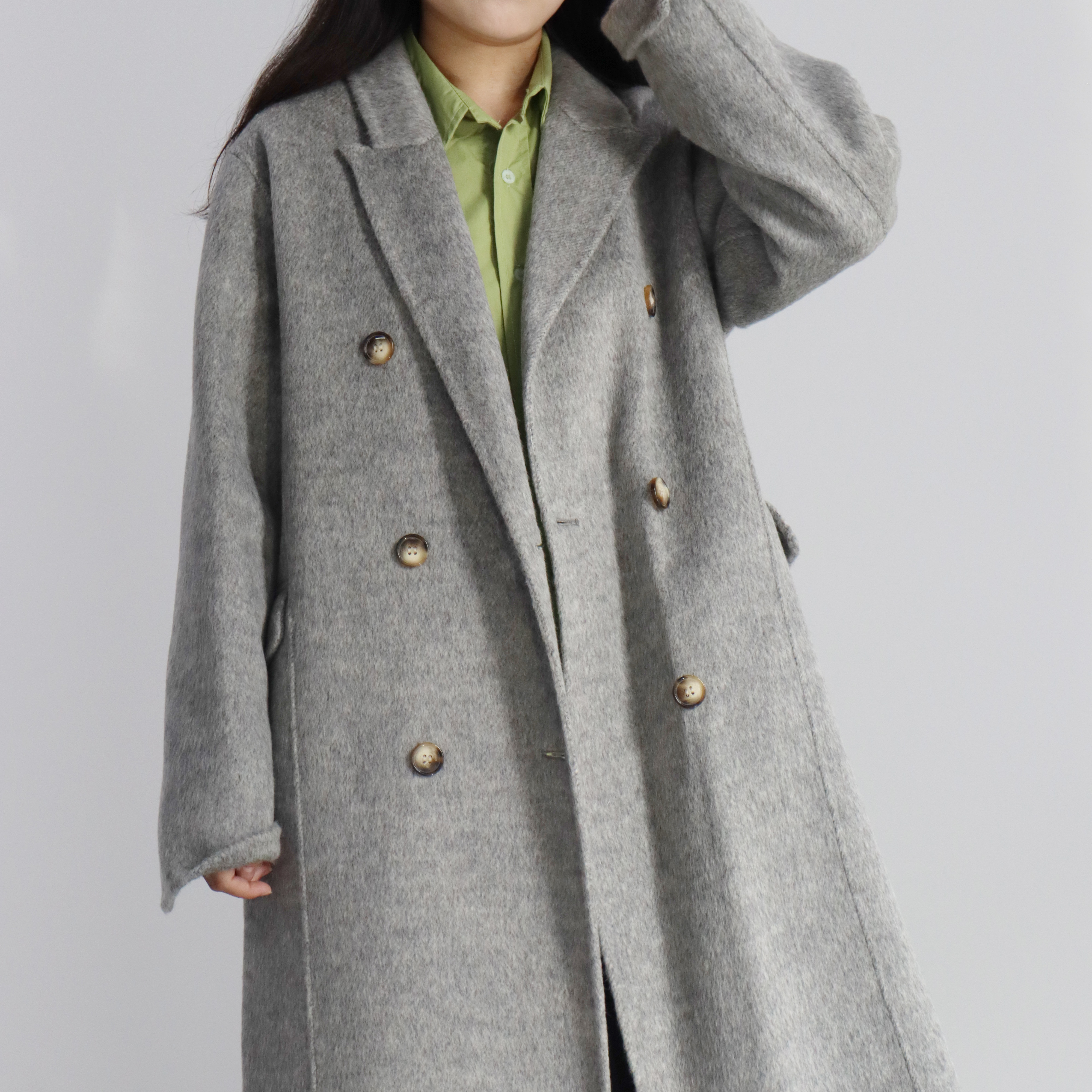 未制《MaybeUrpd》 秋冬气质翻领双排扣羊毛大衣外套