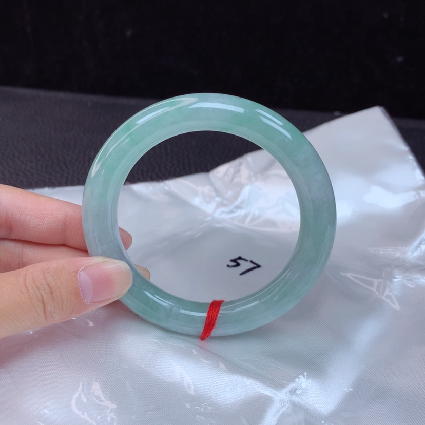 【闪购商品】翡翠手镯未镶嵌