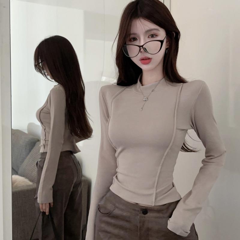 秋冬独特复古半高领磨毛加绒打底衫女内搭设计感短款紧身正肩上衣