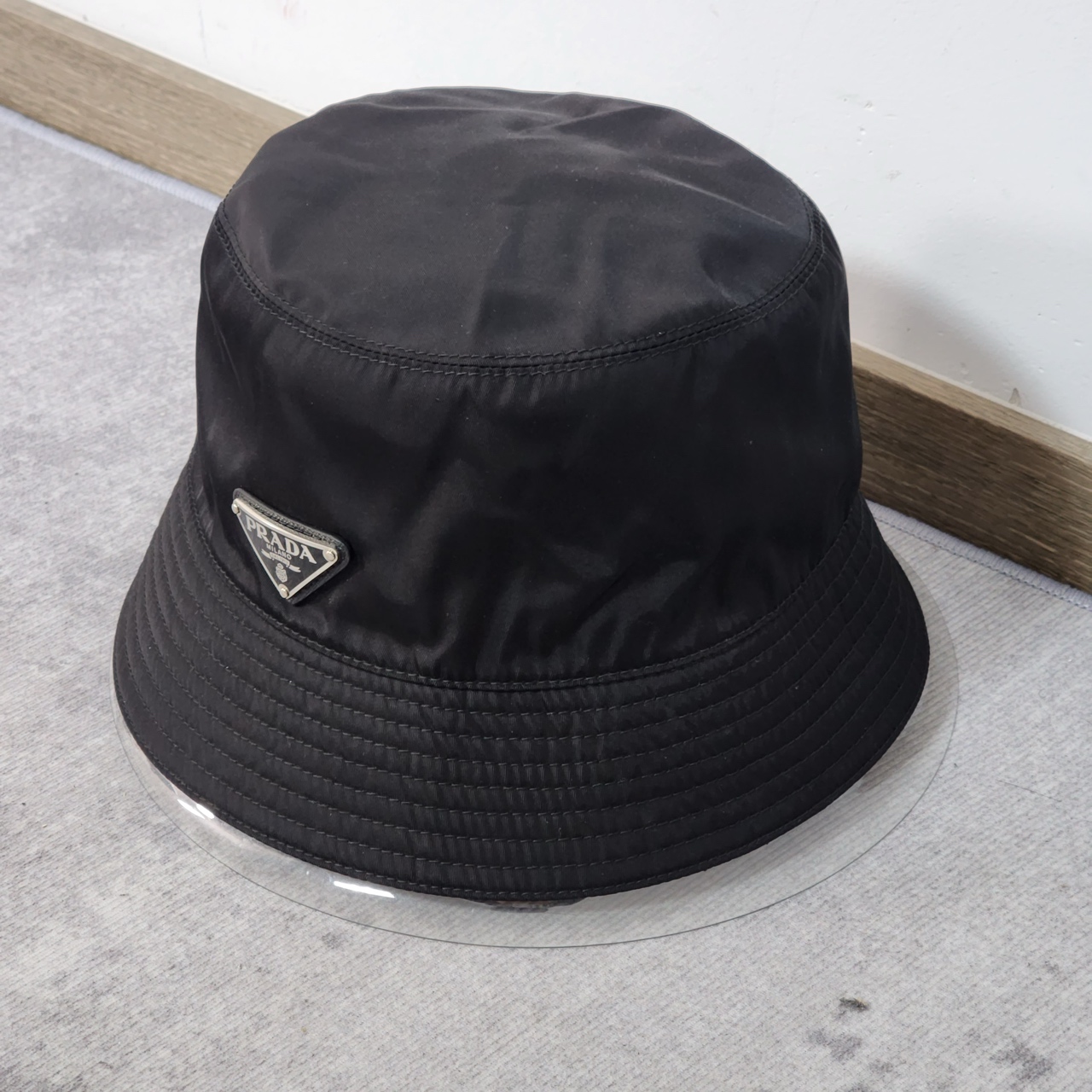 99新  Prada渔夫帽 xl 99新